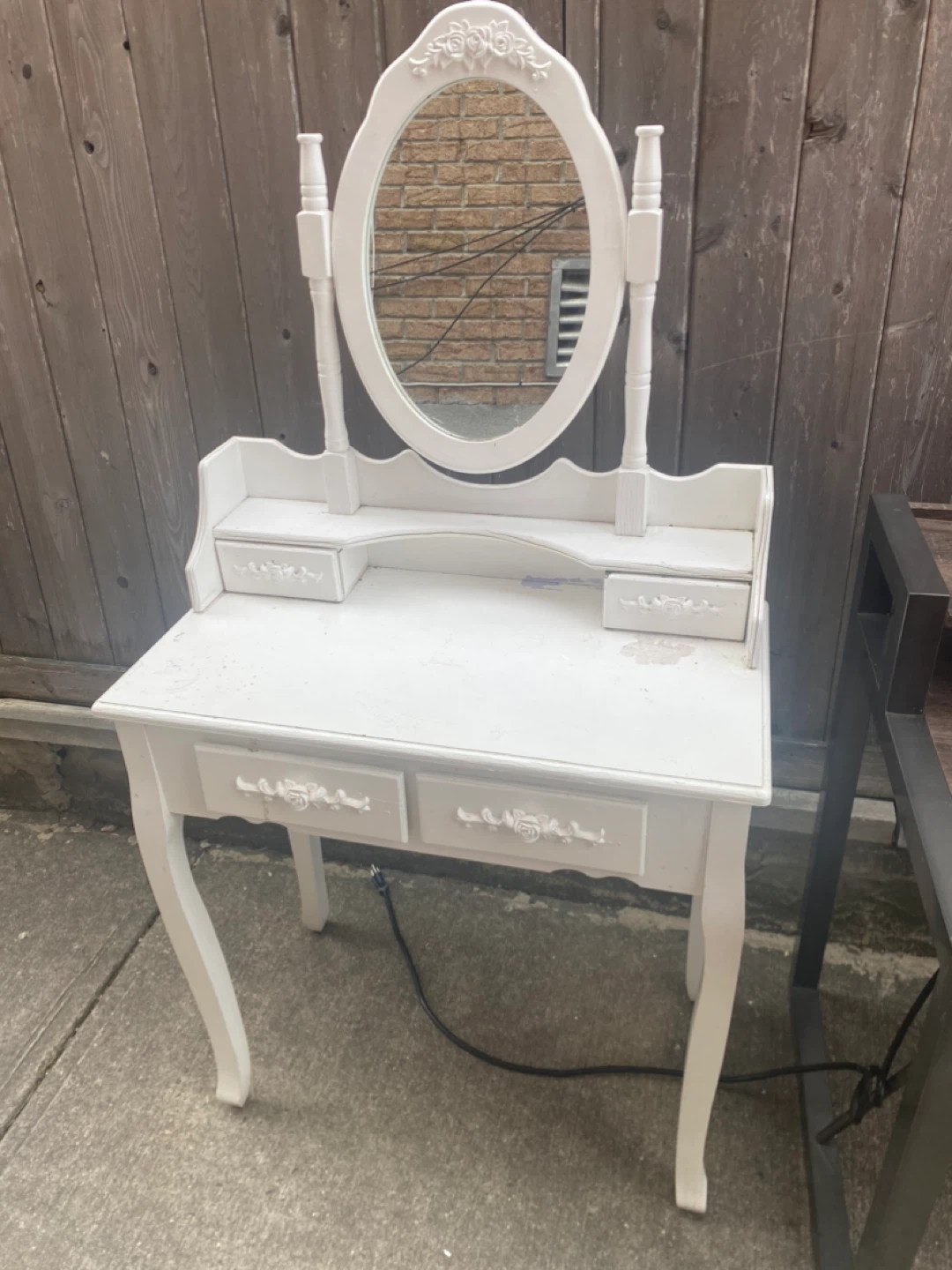 White Vanity Table with Mirror