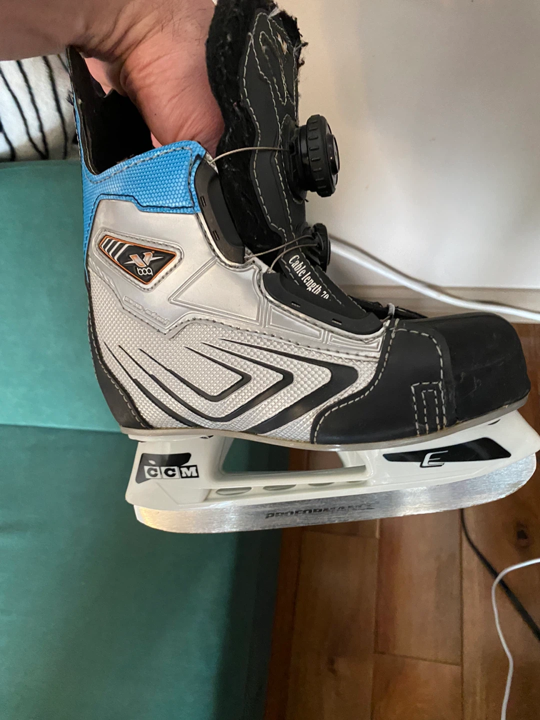 CCM BOA kids children’s hockey skates size 11