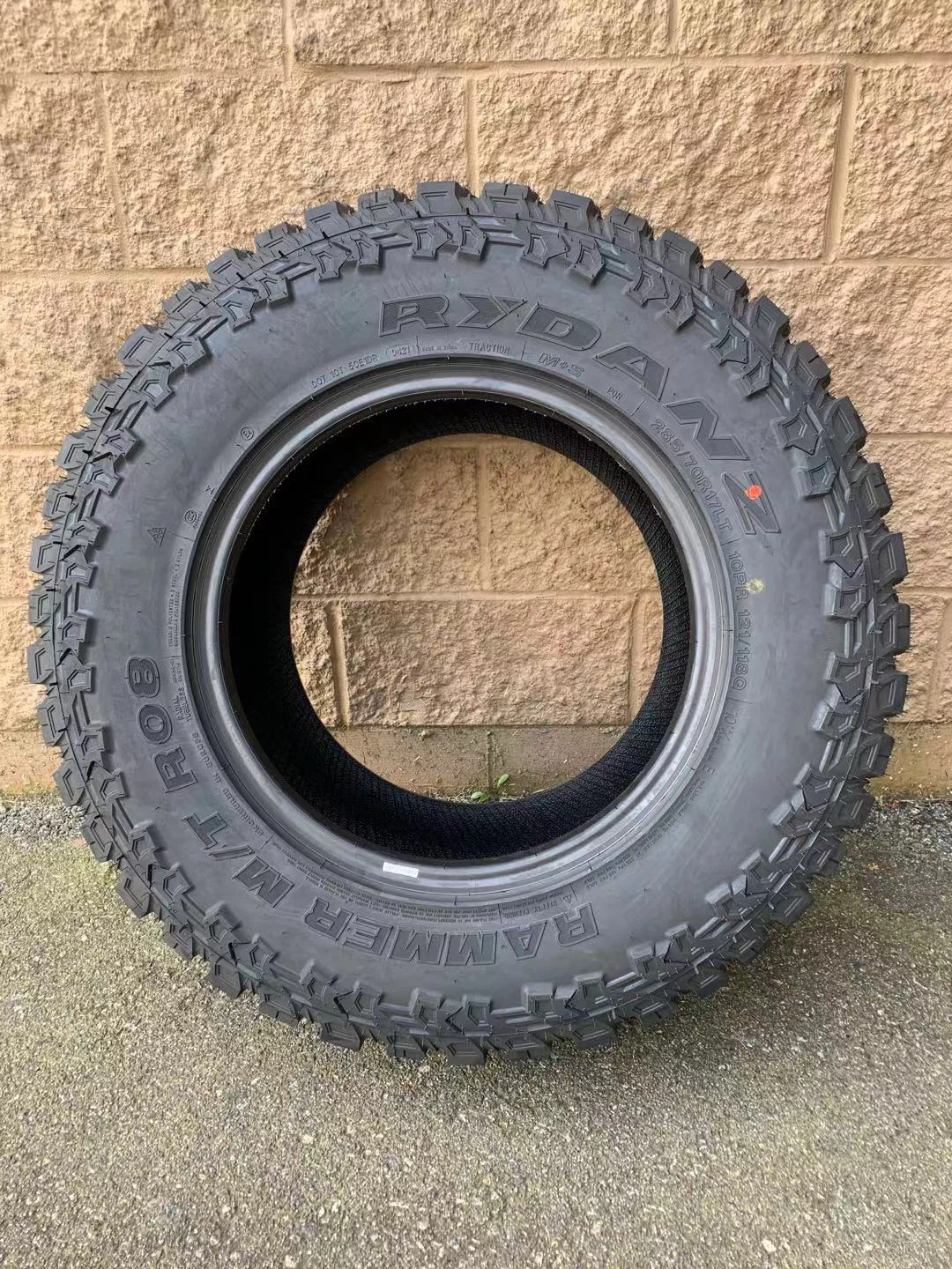 285/70/17 brand new MT mud terrain tires on sale 285/70R17LT - photo 3