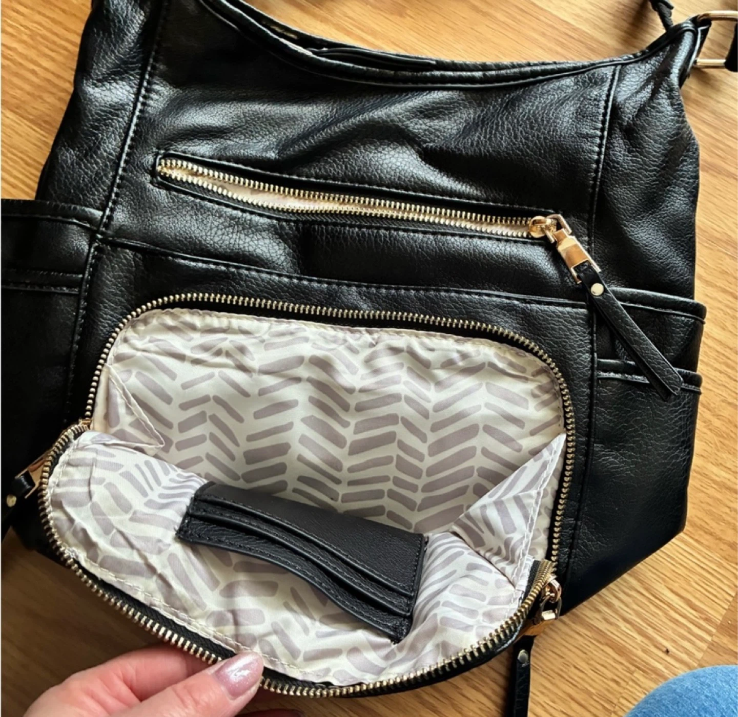Miztique Black Faux Leather Crossbody Bag - photo 5