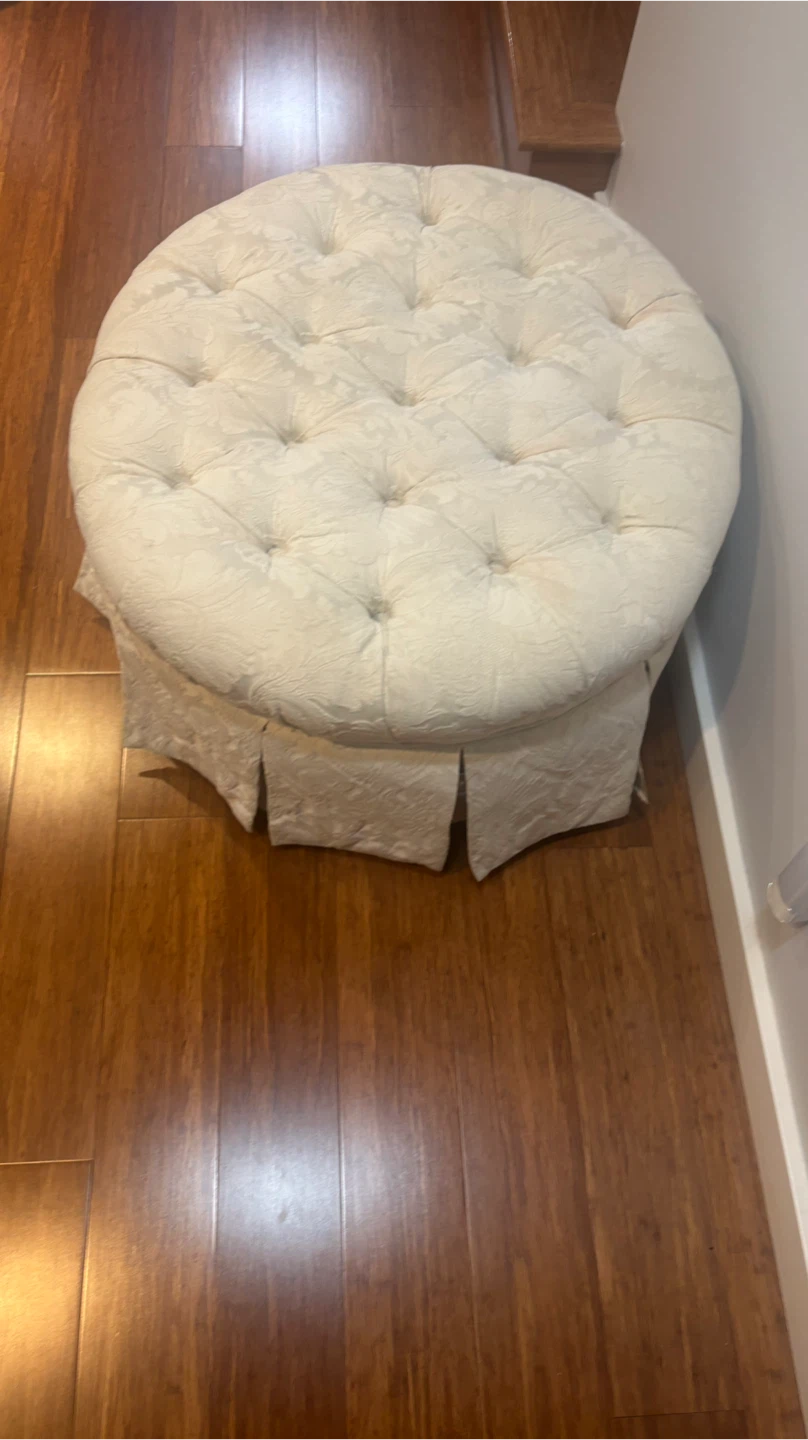 Tufted Round Ottoman with Skirt