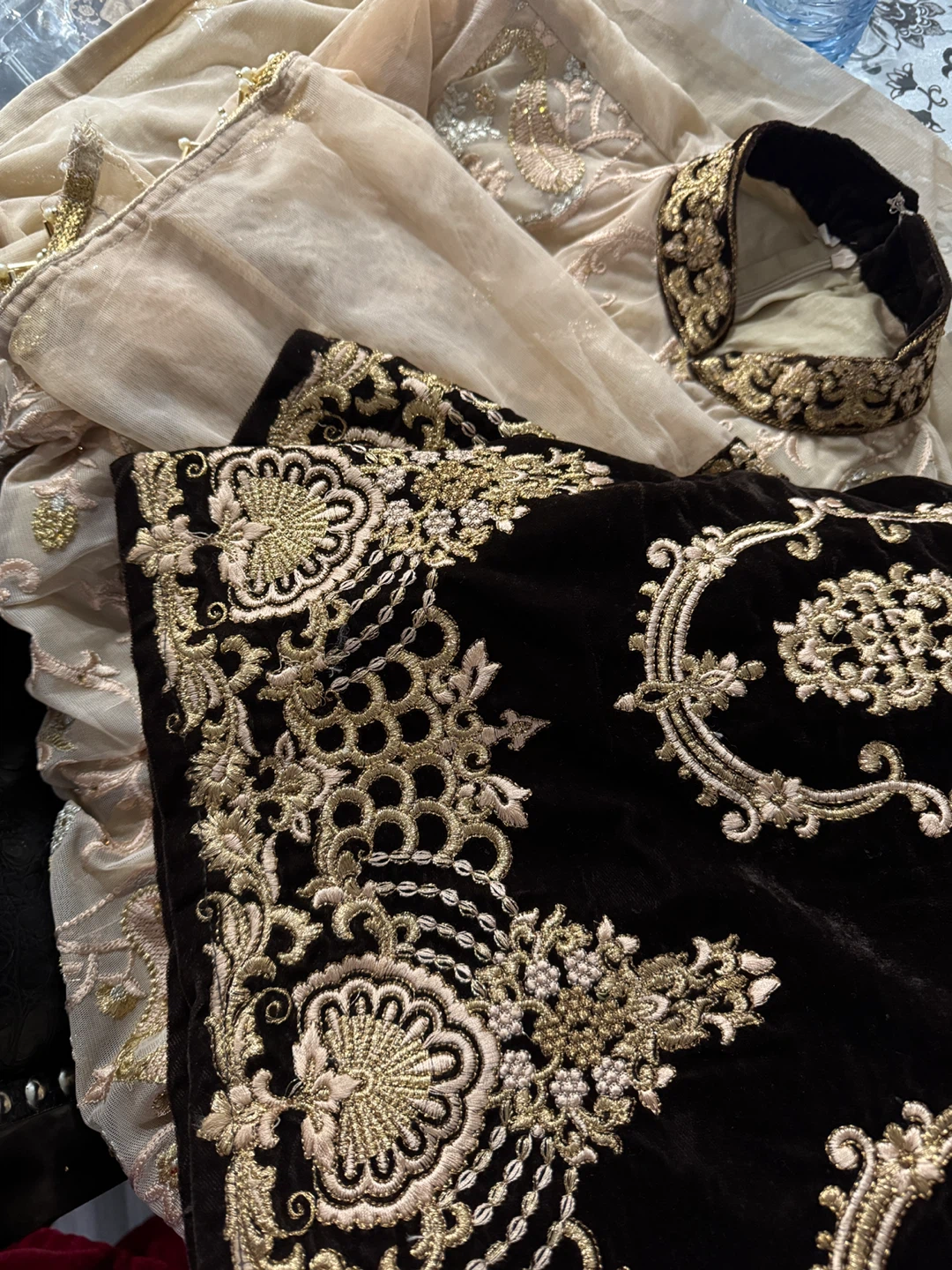 Women's Embroidered 3 piece Suit Set - photo 2