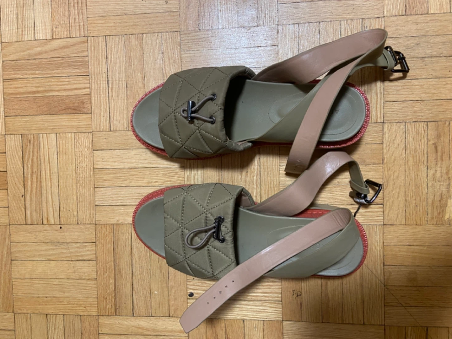 Quilted Strap Platform Sandals