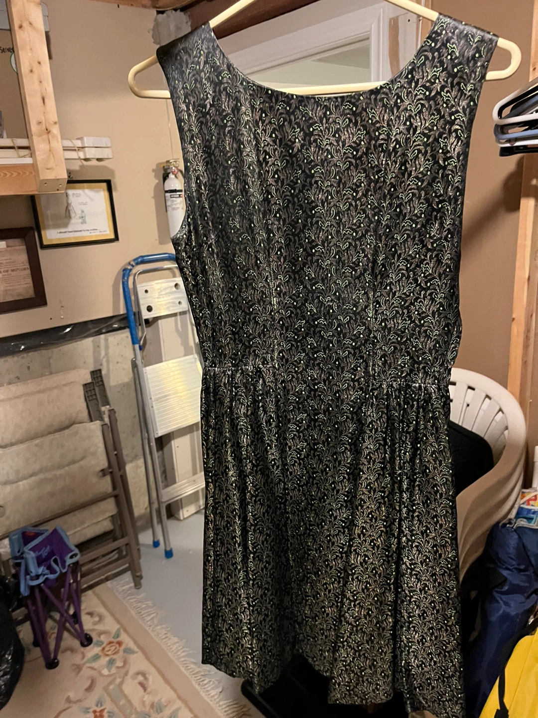 Shimmering Black and Green Floral Dress - photo 3
