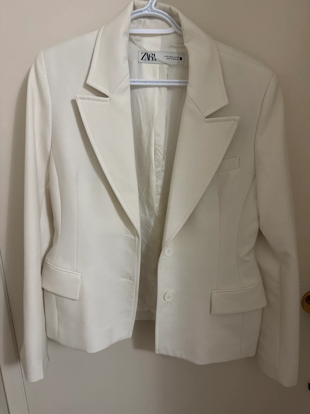 White Zara Blazer