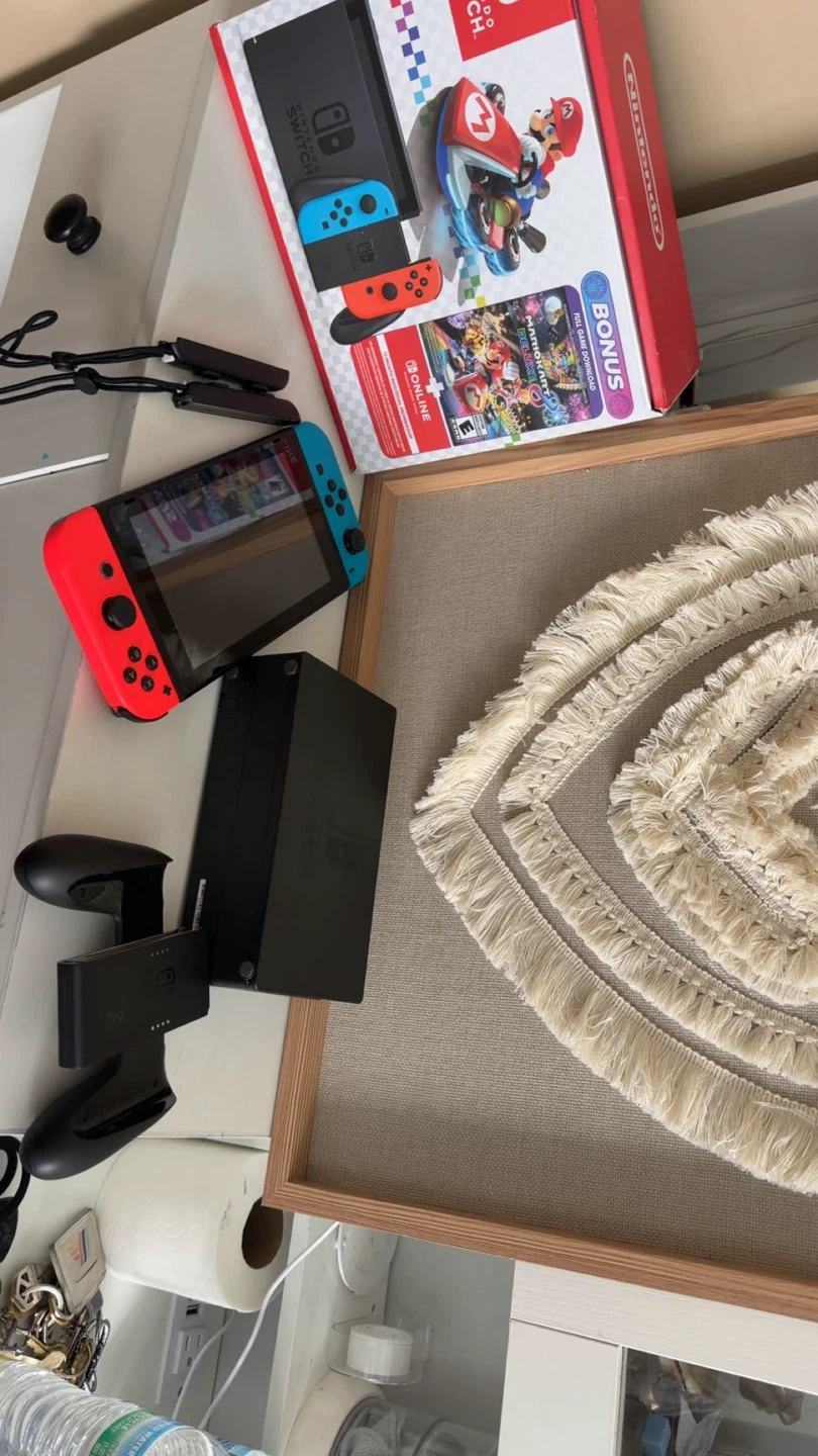 Nintendo Switch Mario Kart Bundle - photo 2
