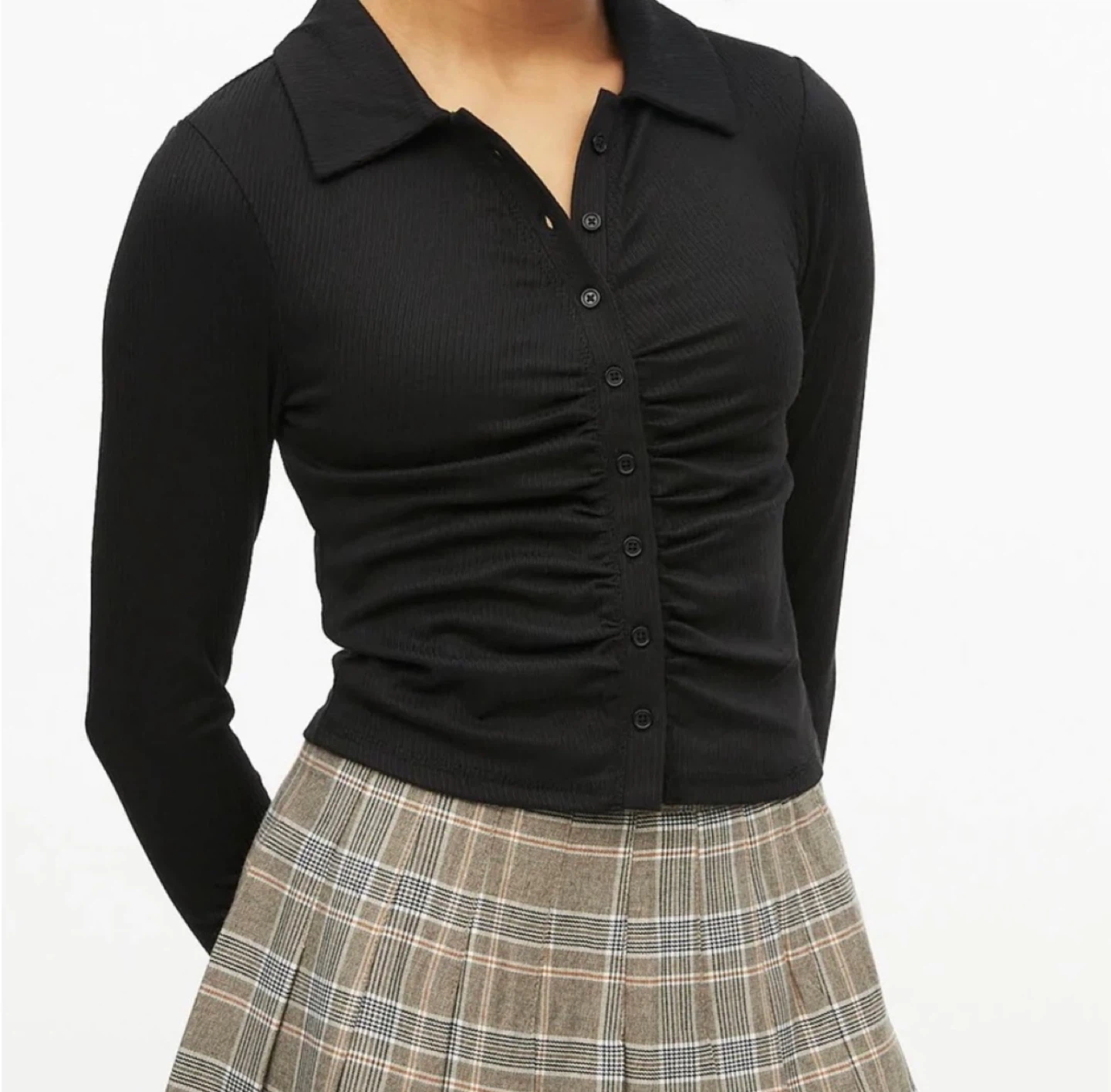Black Ruched Collared Long Sleeve Shirt