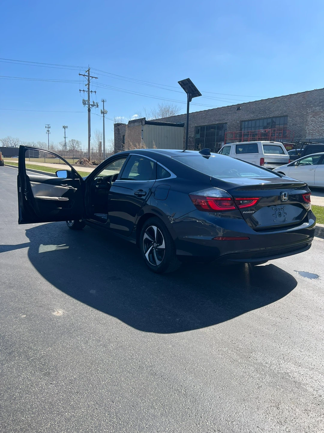 2021 Honda Insight Hybrid Sedan - photo 2