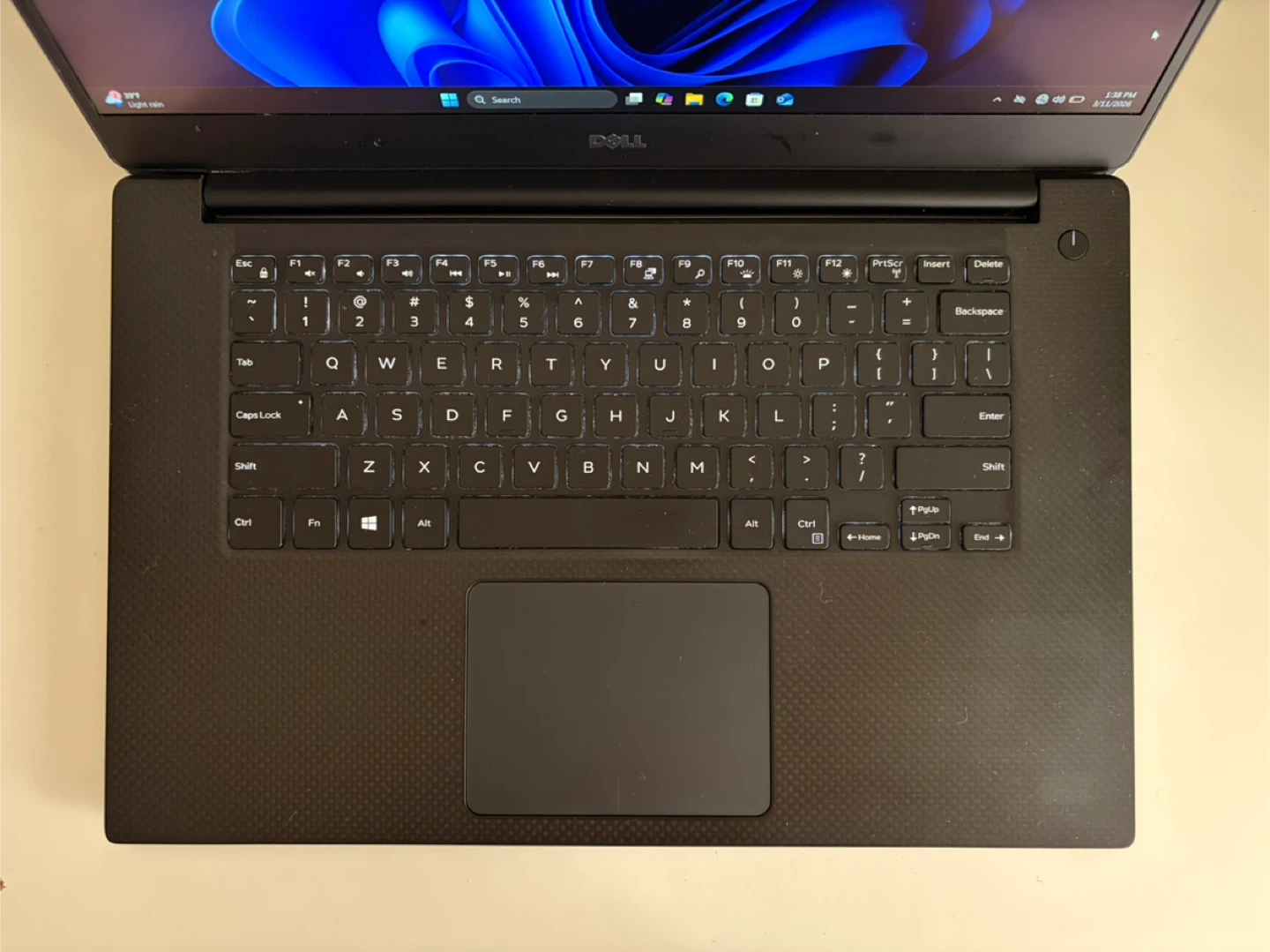 Dell XPS 15 9560 Laptop — i7 / 16GB RAM / SSD / GTX 1050 - photo 2