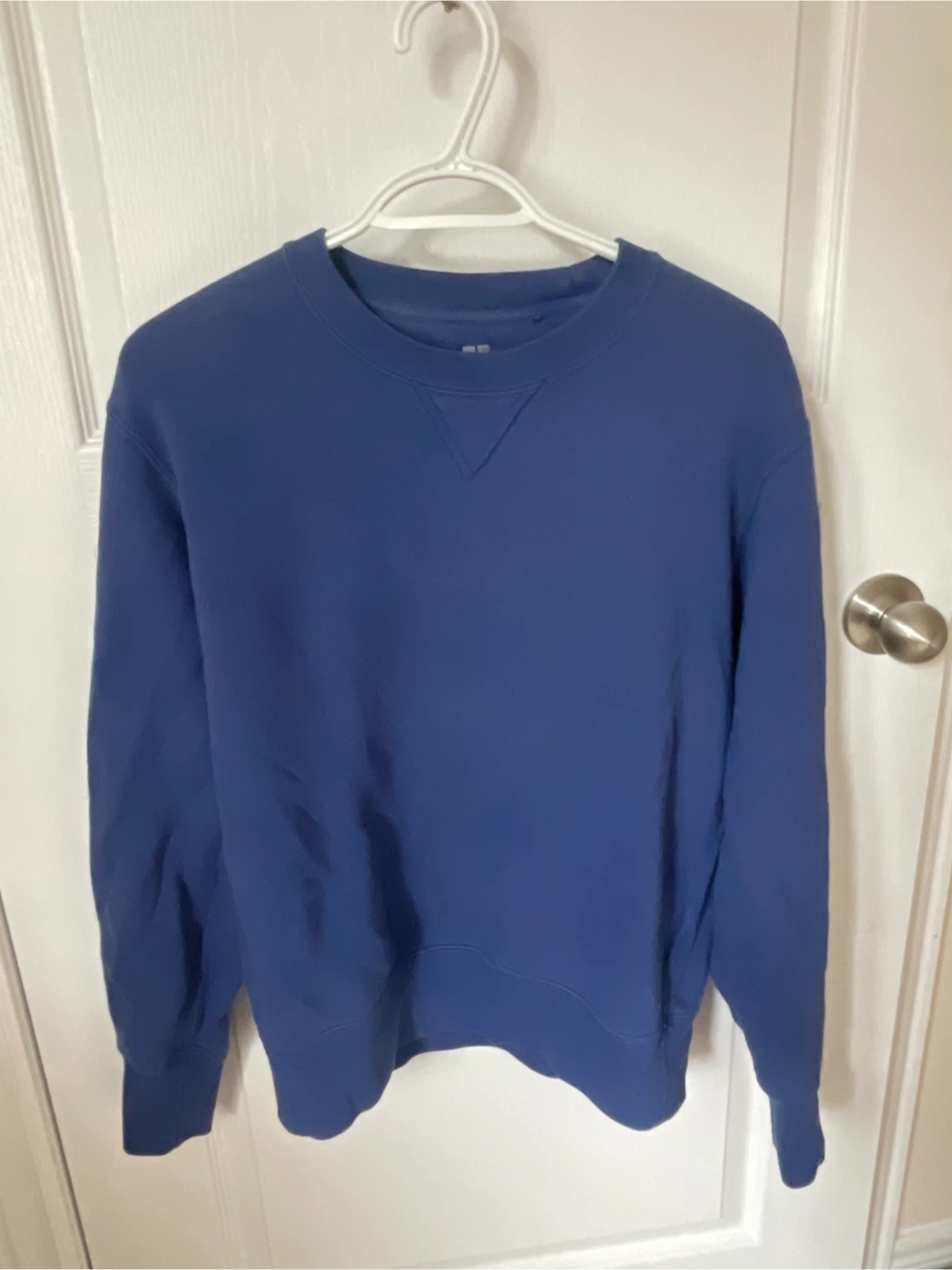 Uniqlo Crewneck Sweatshirt