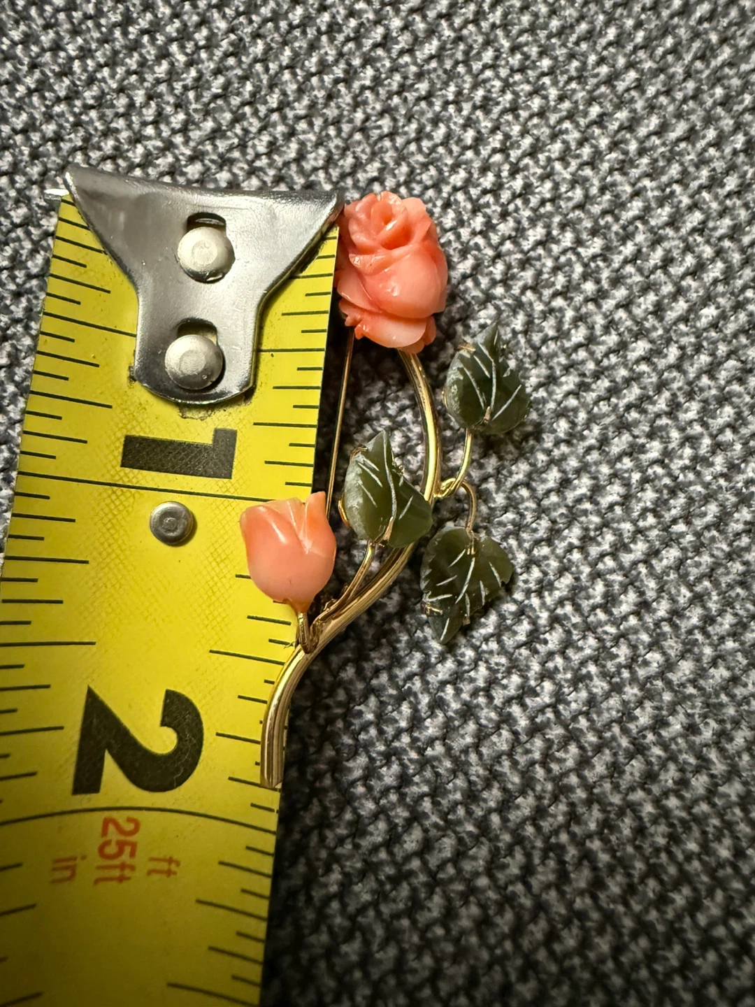 Vintage Coral and Jade Rose Brooch - photo 3