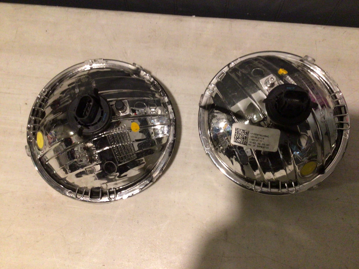 Jeep Wrangler Headlight - photo 4