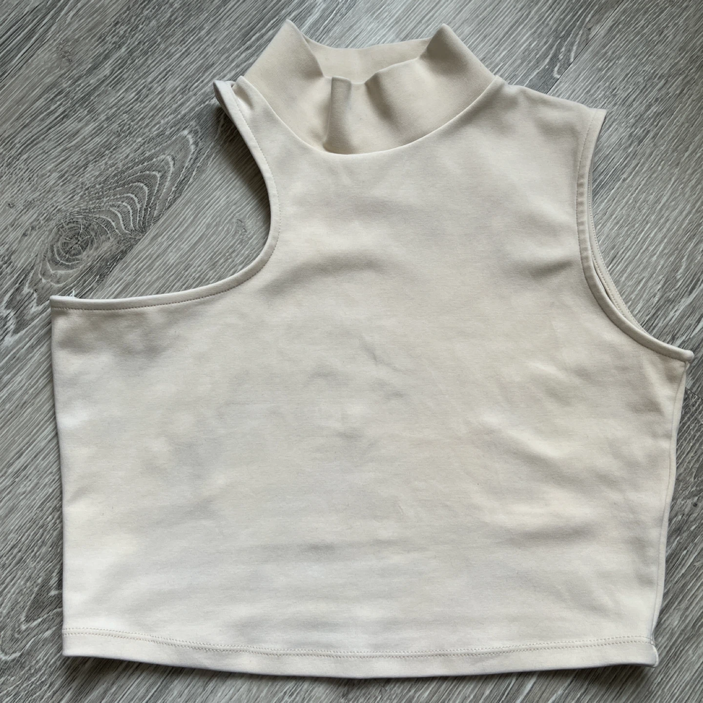 Oak + Fort Cream Crop Top, Size M