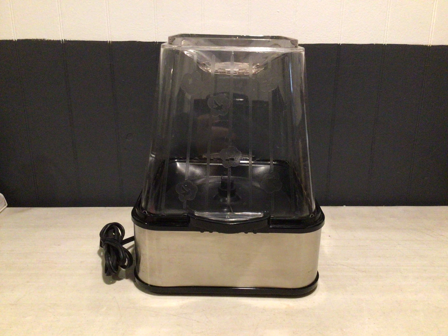 Nostalgia Electrics….Popcorn Maker - photo 4