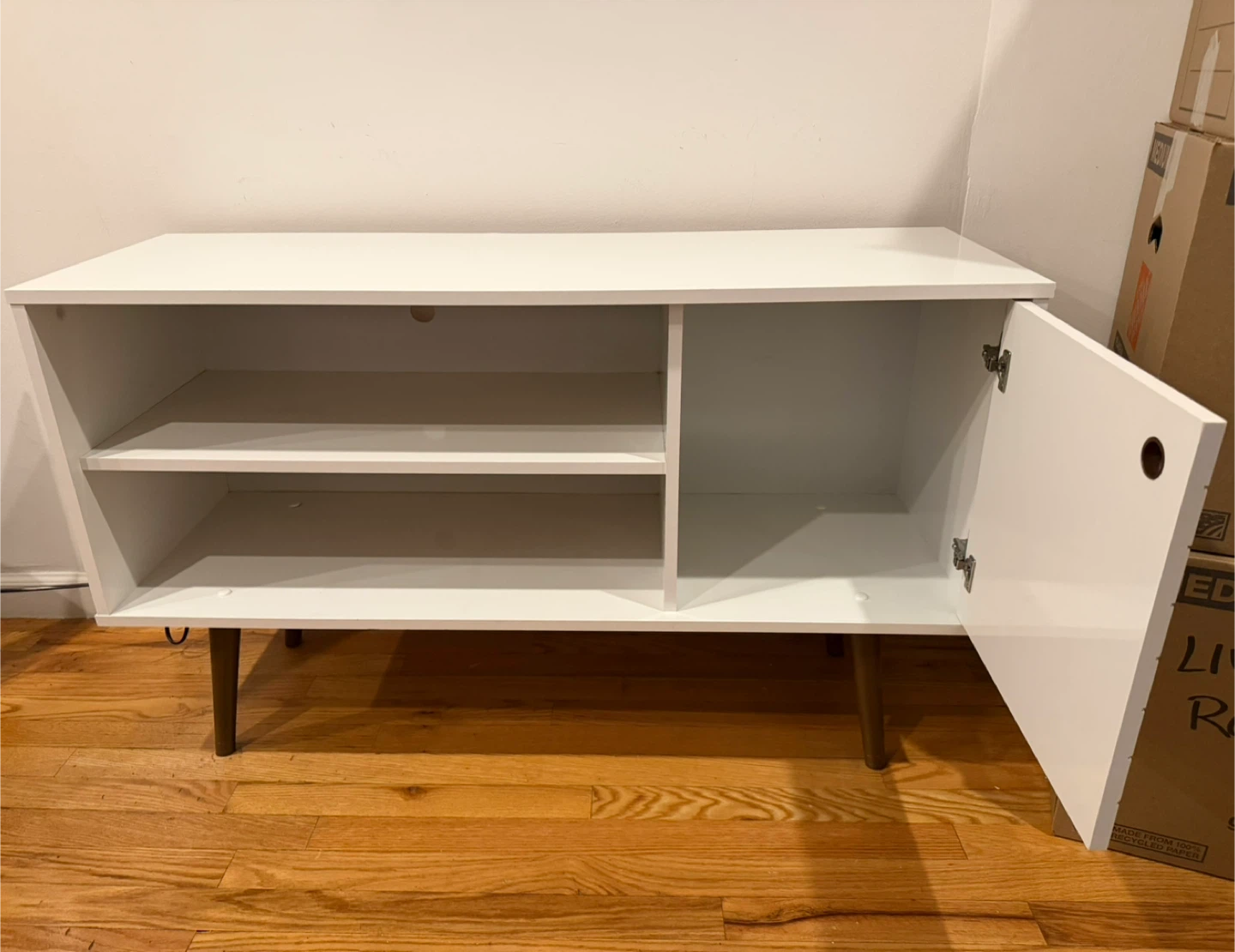 TV Console - photo 2