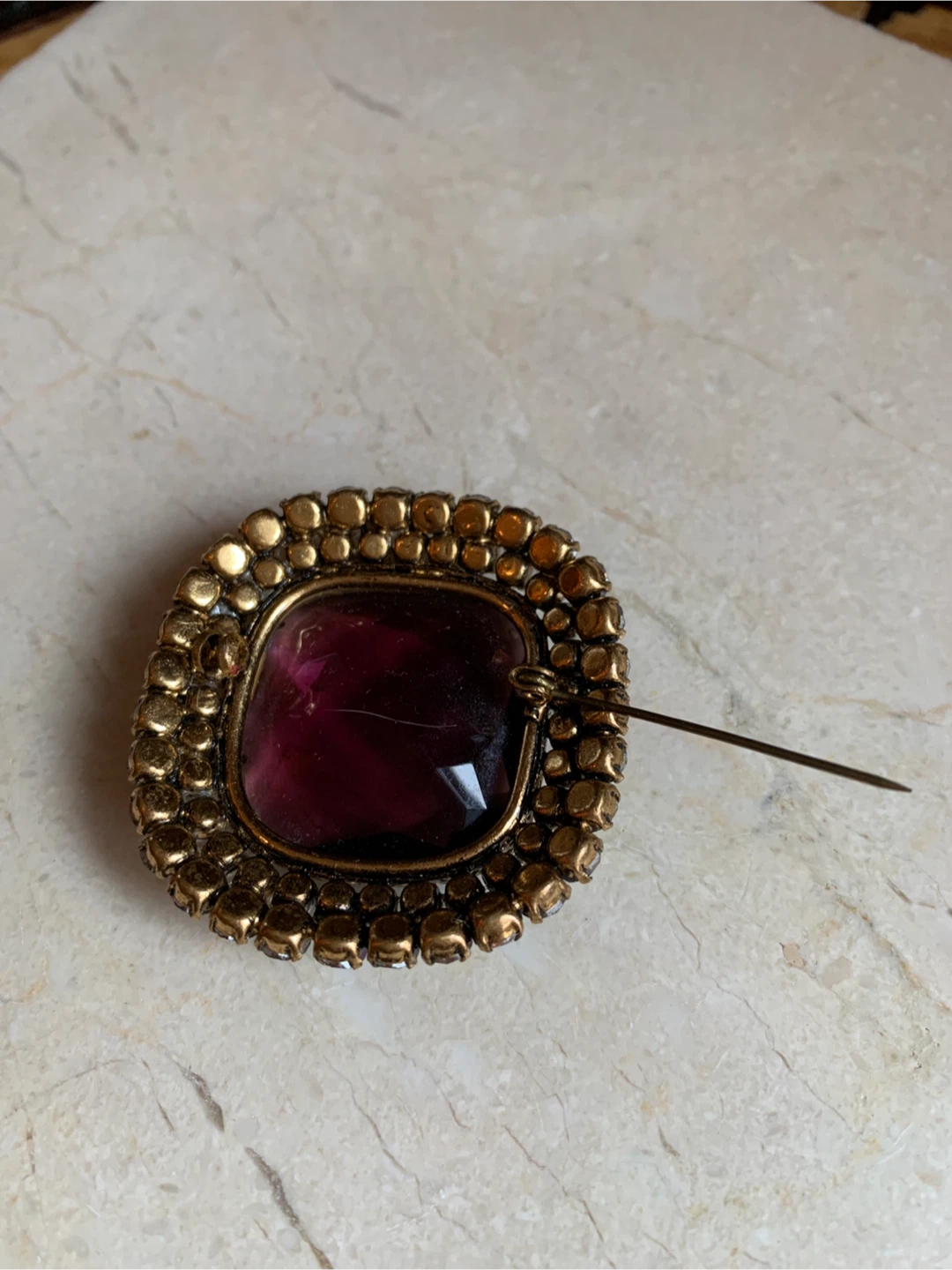 Vintage Amethyst Coloured Pearl Brooch - photo 3
