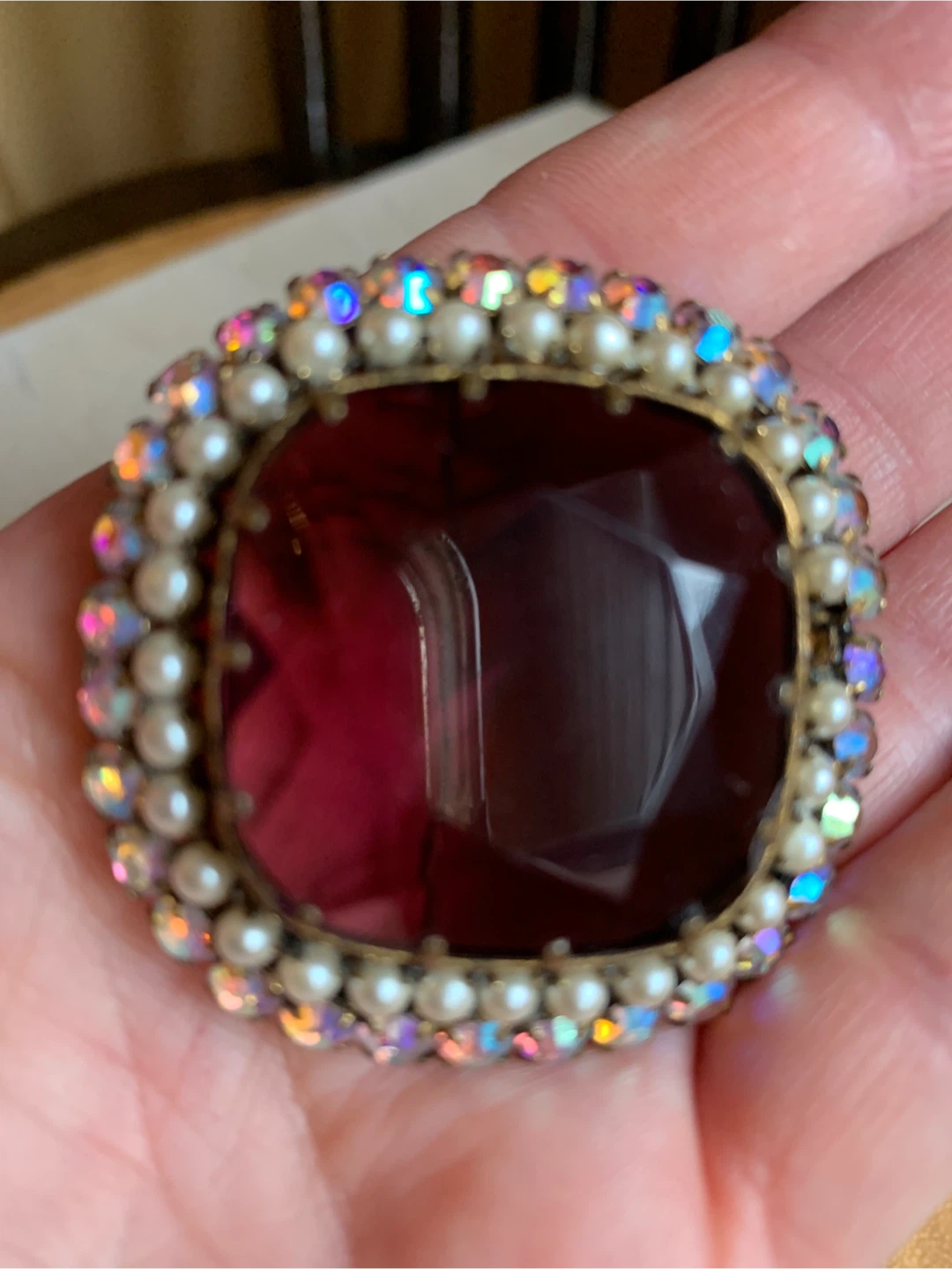 Vintage Amethyst Coloured Pearl Brooch - photo 5