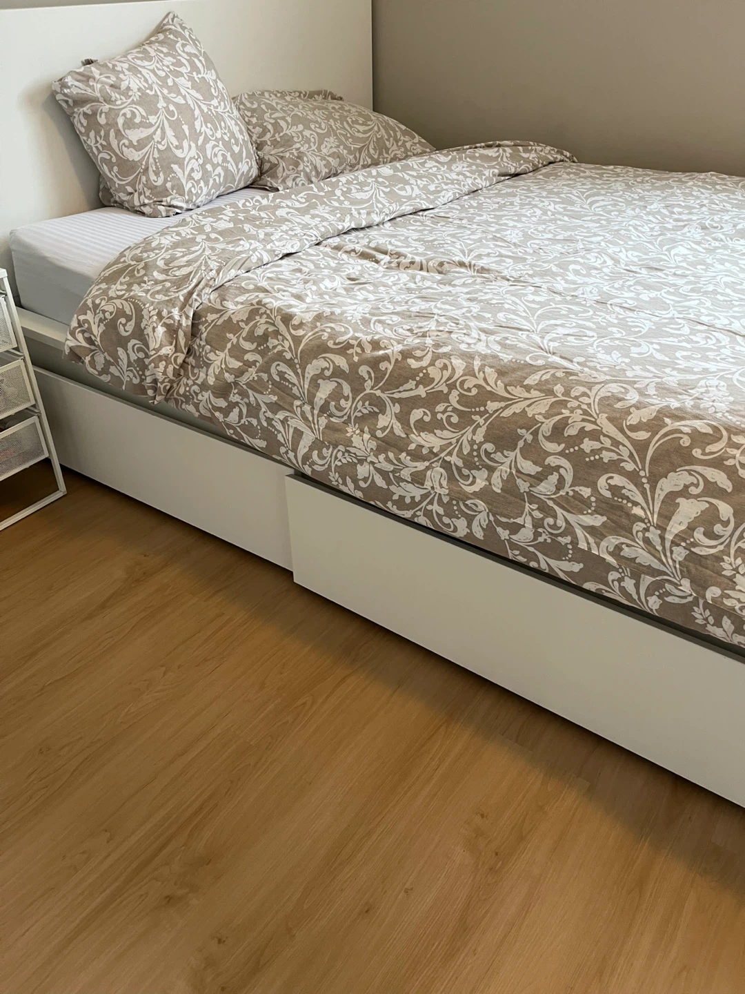 Inofia "Pure Comfort" Queen Mattress