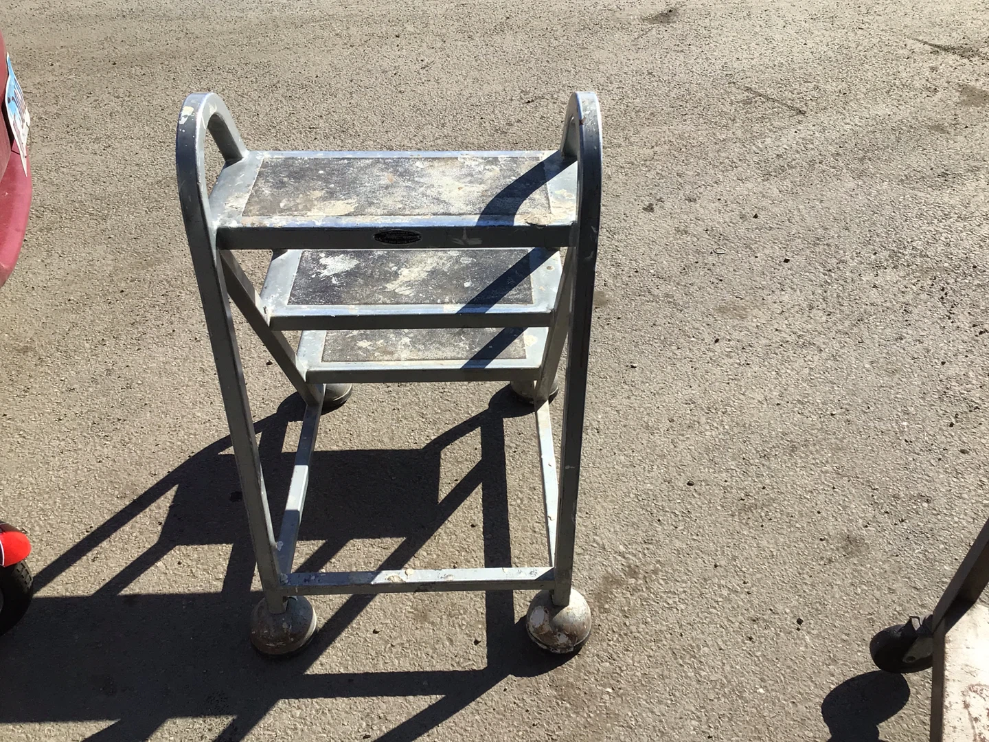 Aluminum step ladder - photo 3