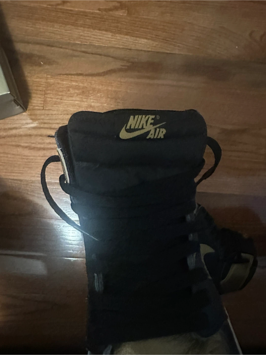 Nike Air Jordan 1 Retro High OG Shoes - Black/Metallic Gold - photo 2