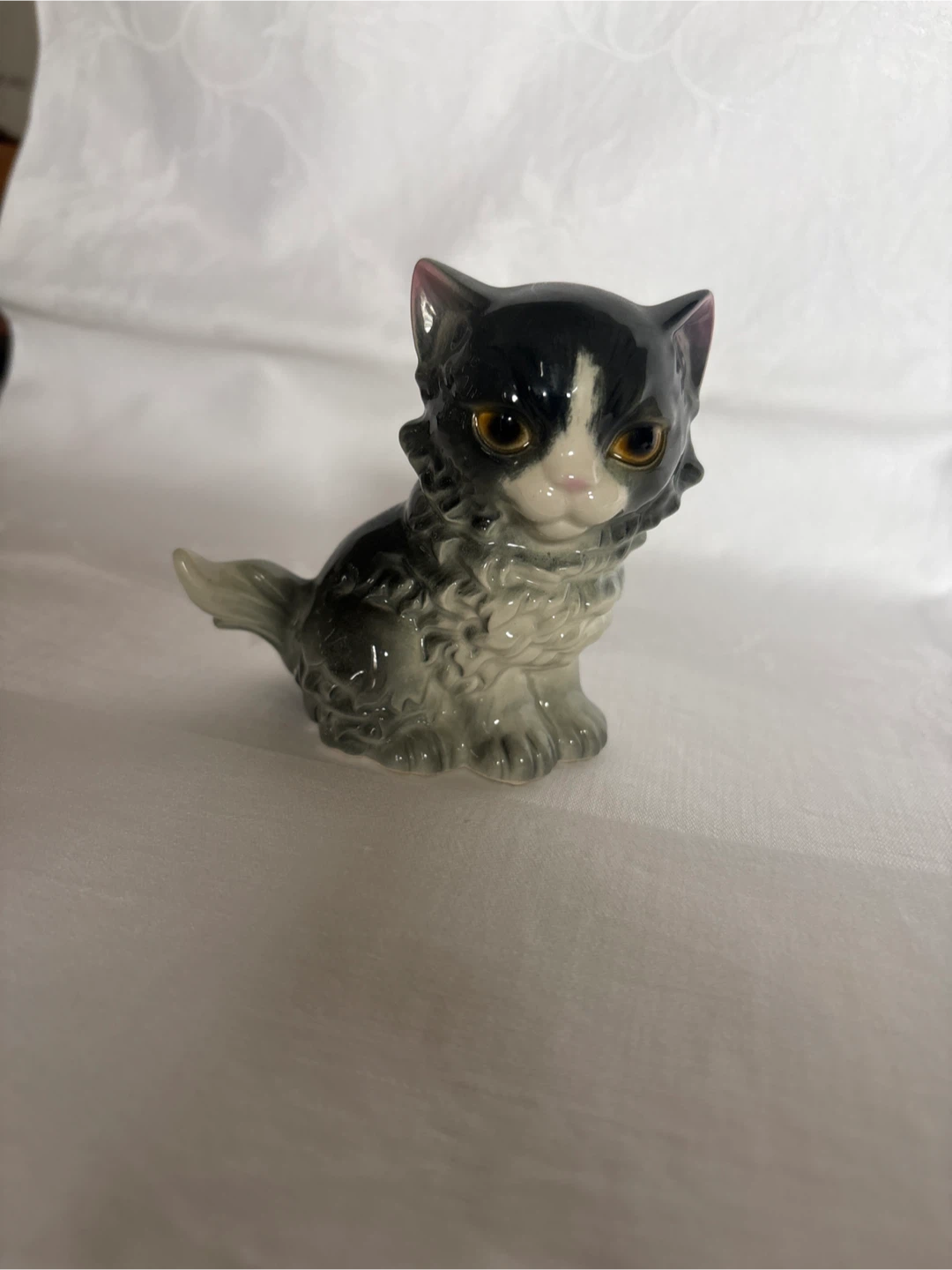 Goebel W. Germany Porcelain Kitten Figurine - photo 2