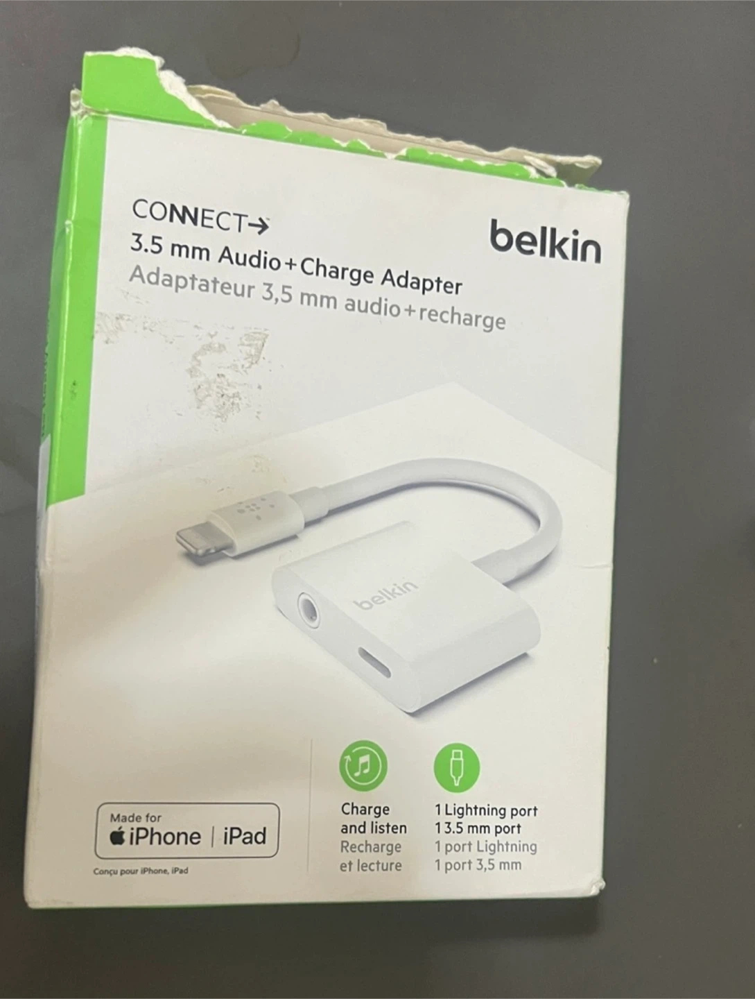 Belkin CONNECT 3.5 mm Audio + Charge Adapter for iPhone/iPad