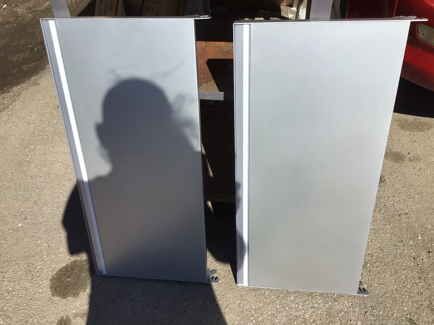 Utility shelf’s trays