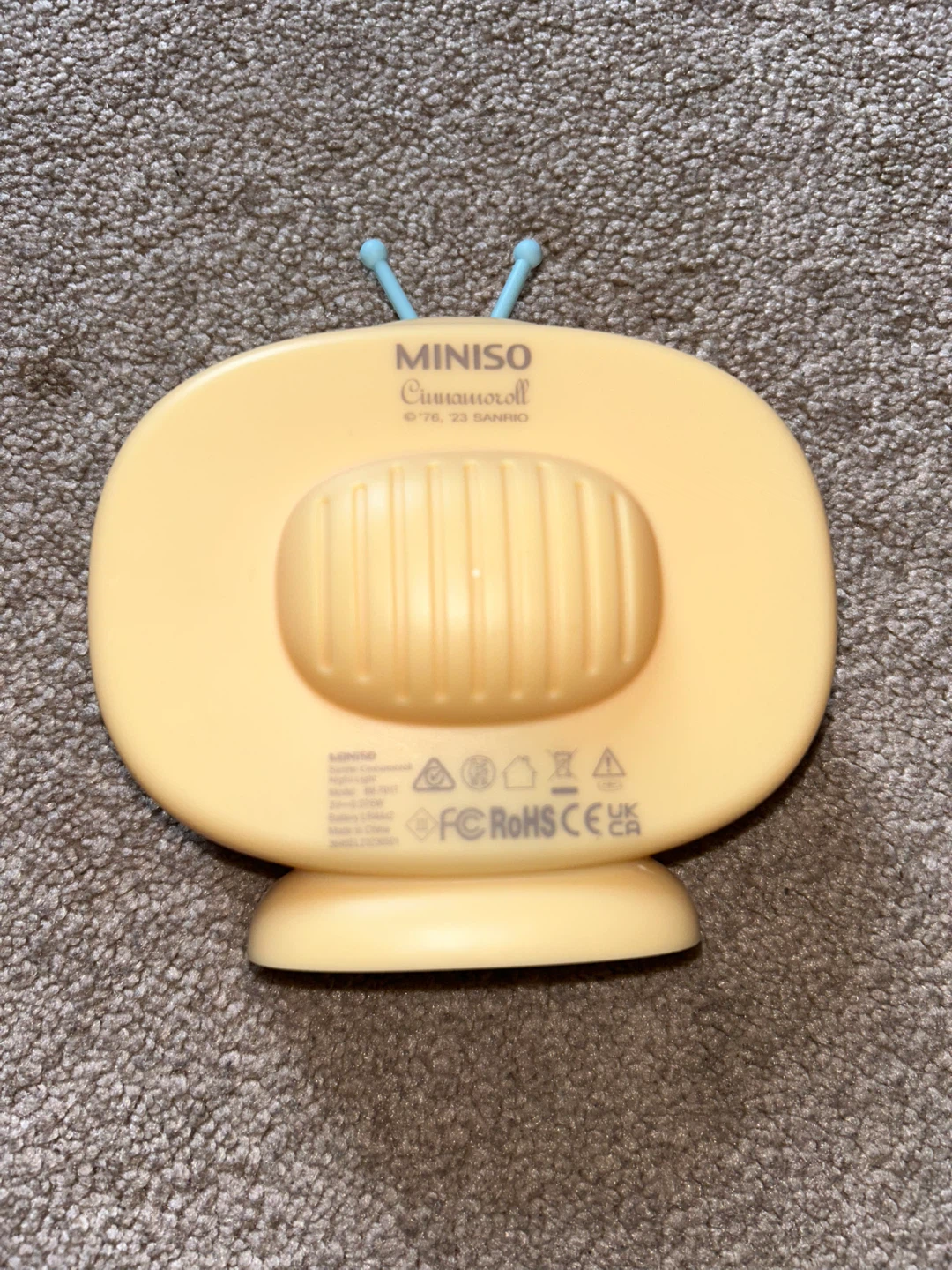 Miniso Sanrio TV Shape Night Light – Cinnamoroll Lamp (No Box) - photo 3