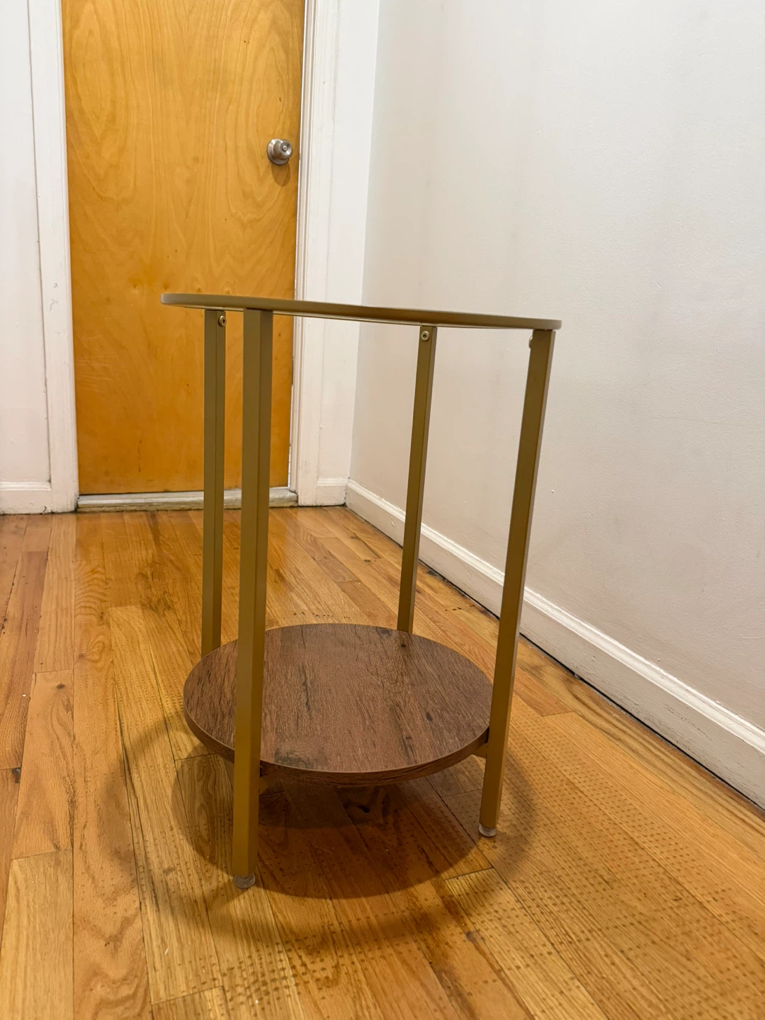 Round End Table with Glass Top - photo 2