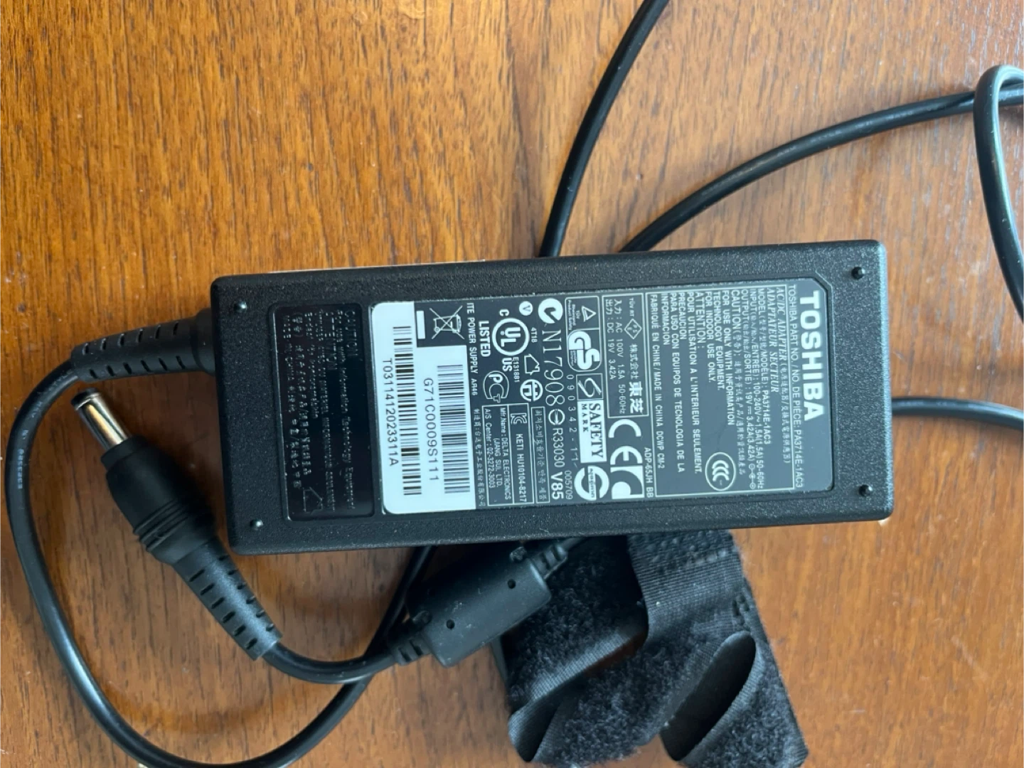 FREE Toshiba Laptop AC Adapter PA5185U-1ACA 19V 3.42A - photo 2