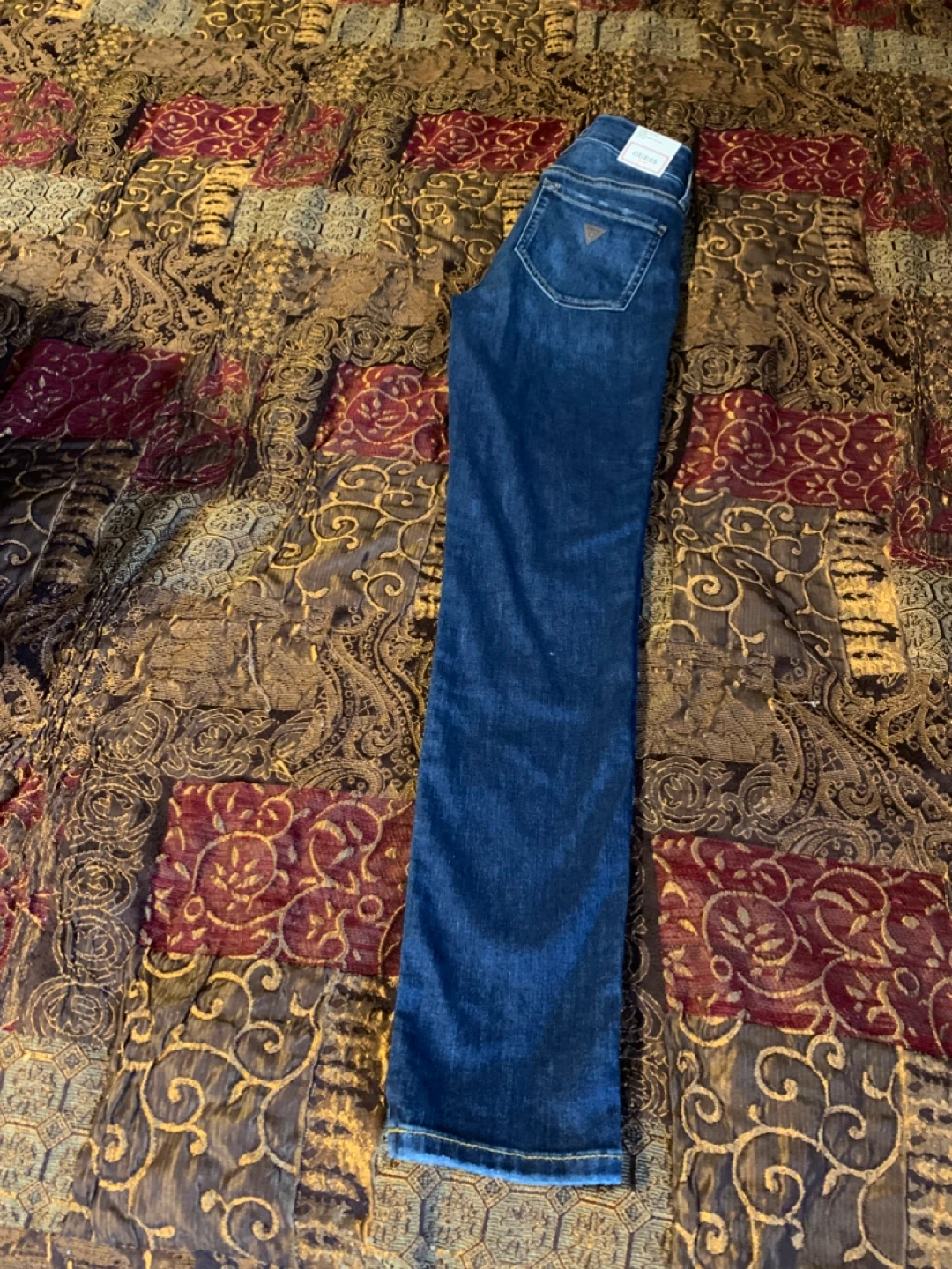 Guess Power Curvy Mid Rise Jeans - Size 26 - photo 5