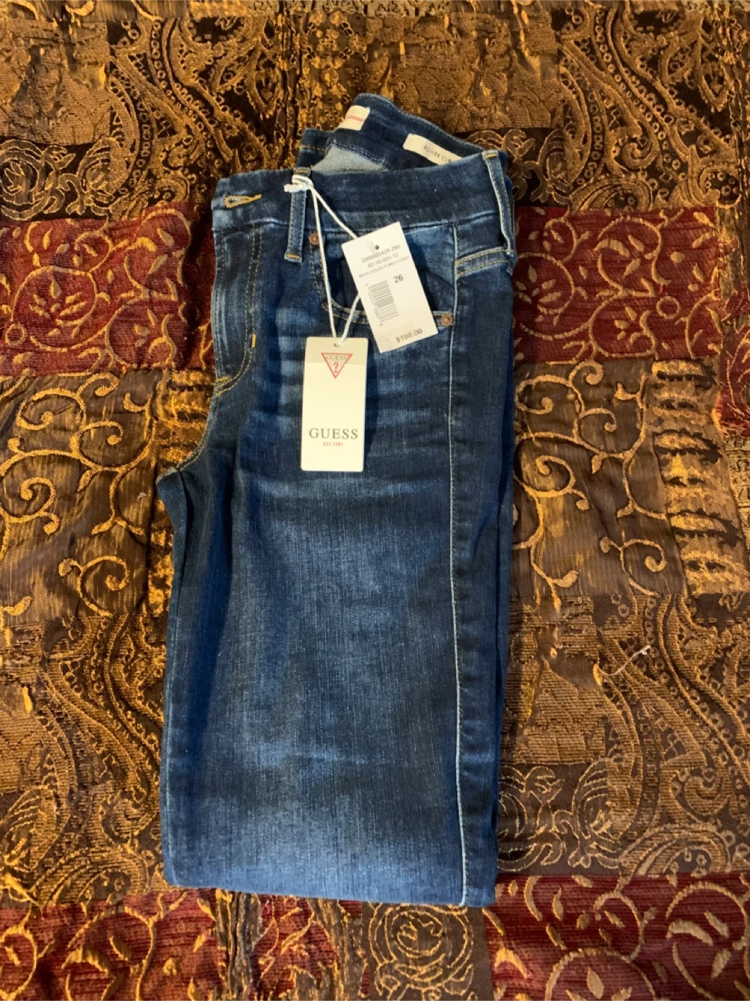 Guess Power Curvy Mid Rise Jeans - Size 26