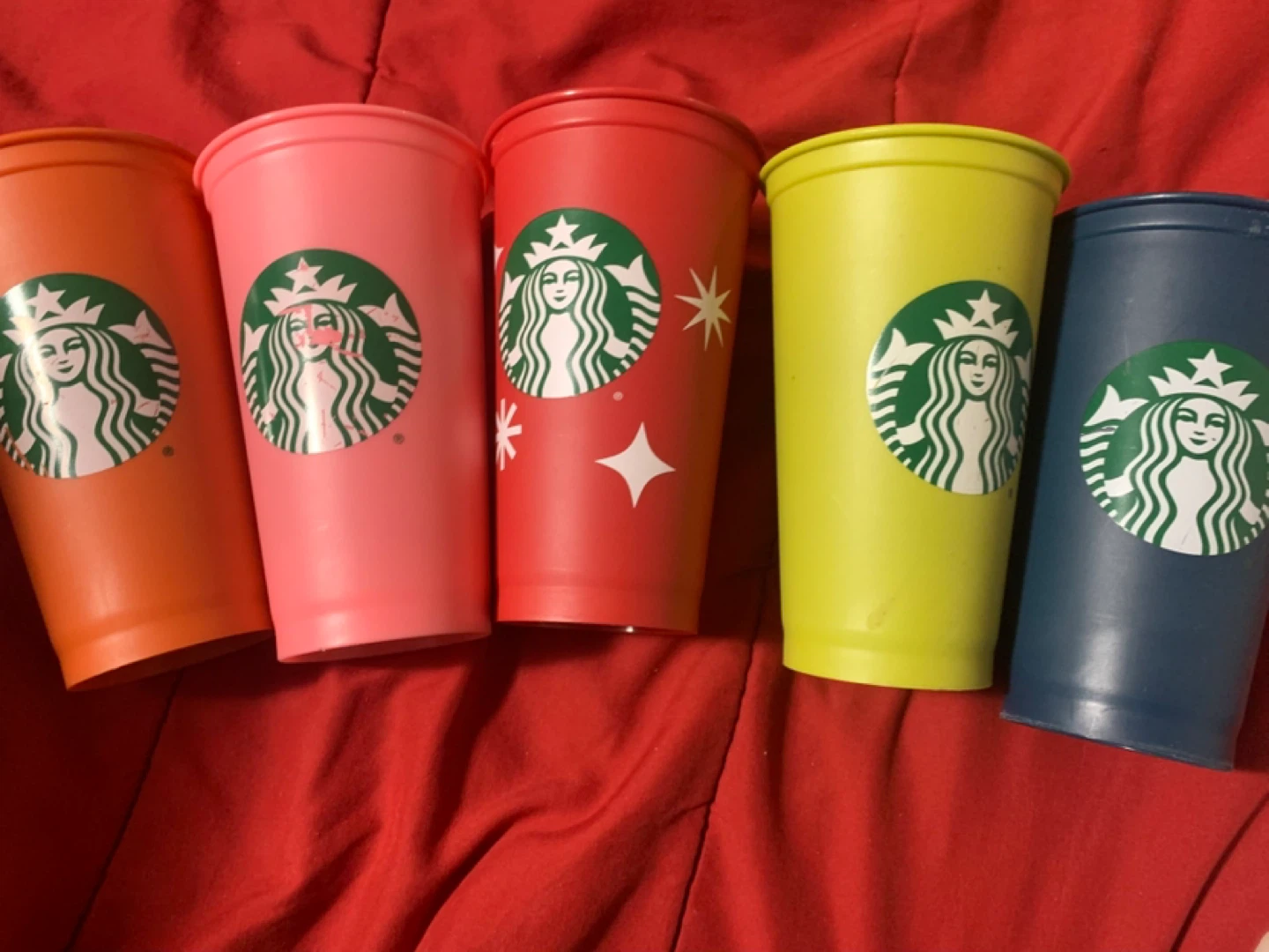 $5 for all Starbucks cups with lids - photo 3