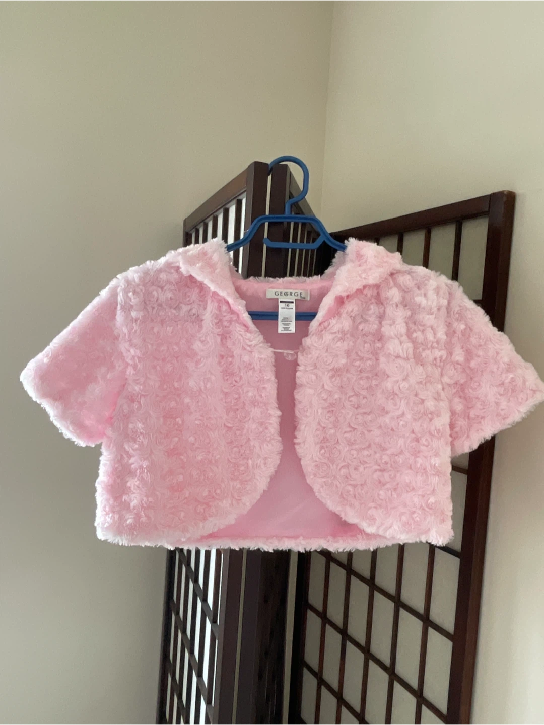 George Pink Rosette Faux Fur Bolero Jacket Size 16 - photo 2