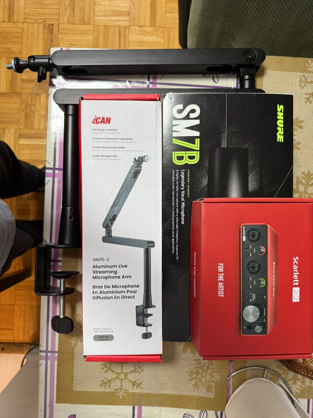 Shure SM7B & Focusrite Scarlett 2i2 Audio Interface
