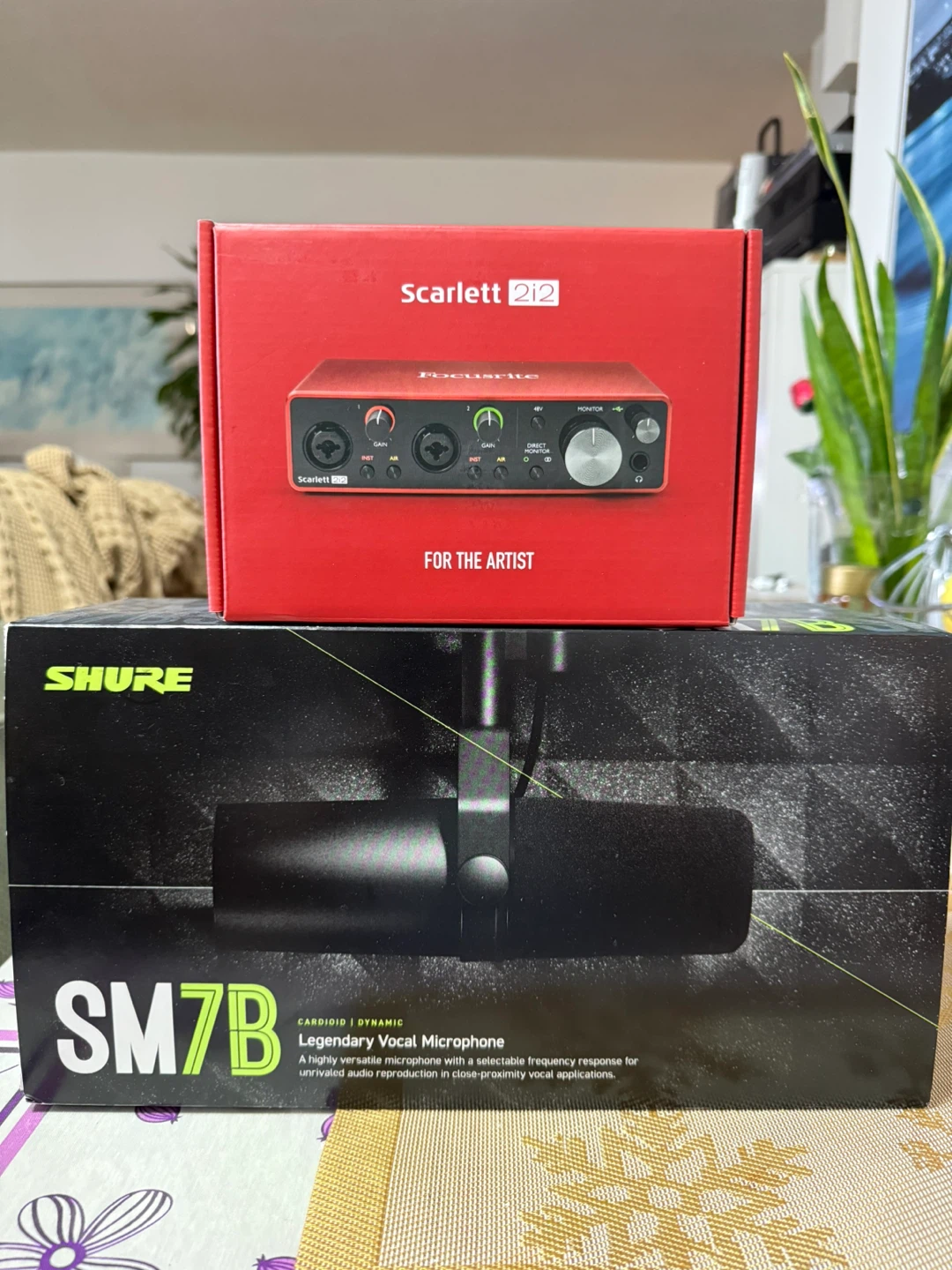 Shure SM7B & Focusrite Scarlett 2i2 Audio Interface - photo 2