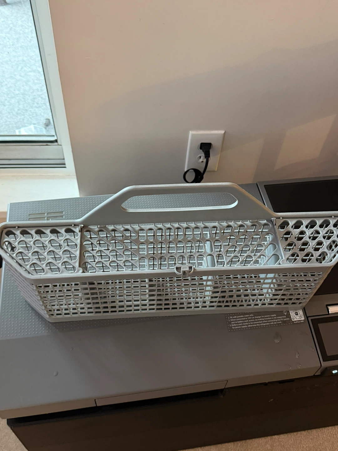 Grey Dishwasher Cutlery Basket with Handle