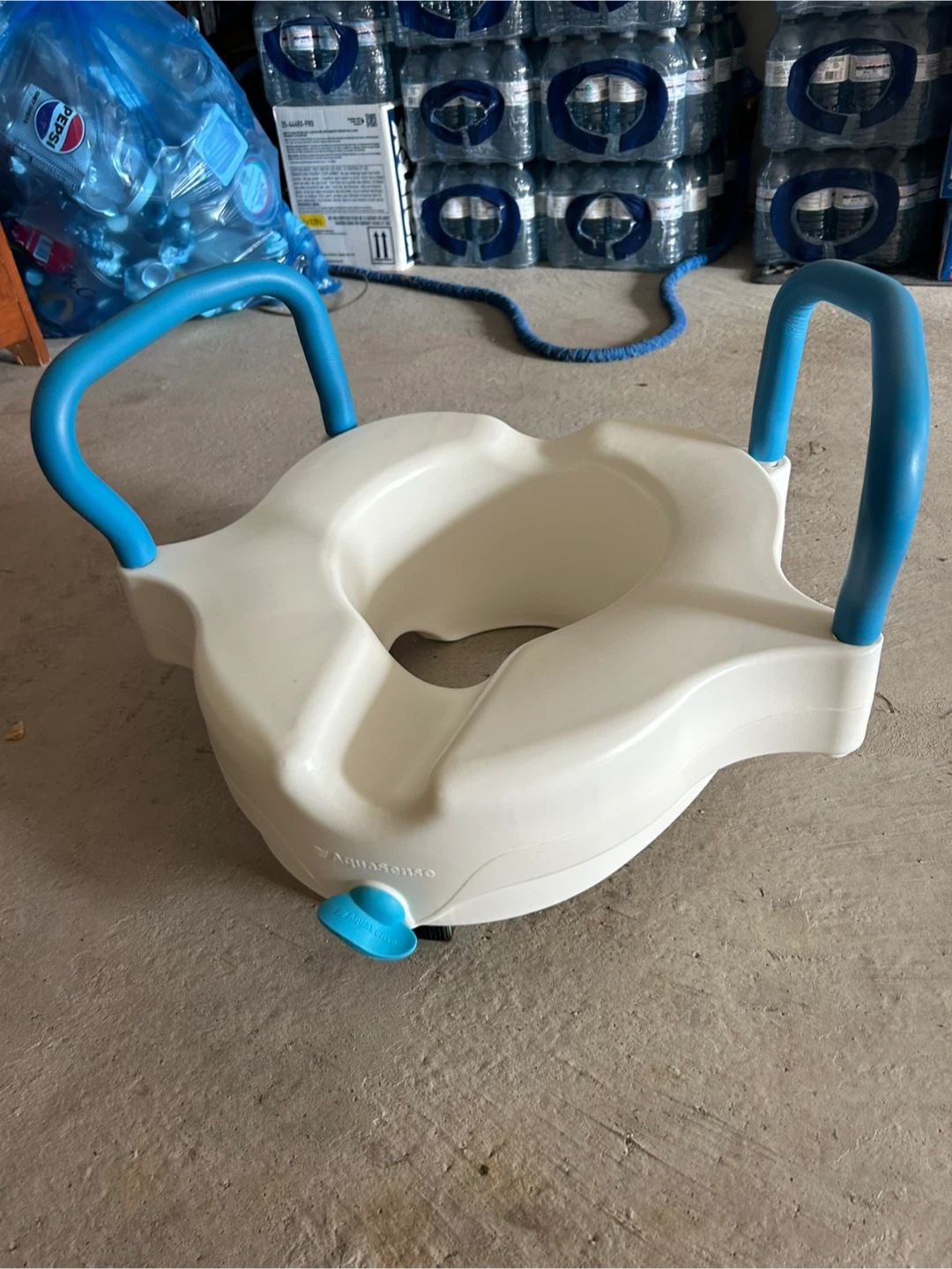 AquaSense Toilet Seat with Handles