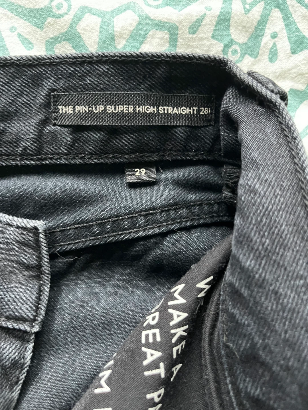 Black Denim Forum, high rise jeans! - photo 3