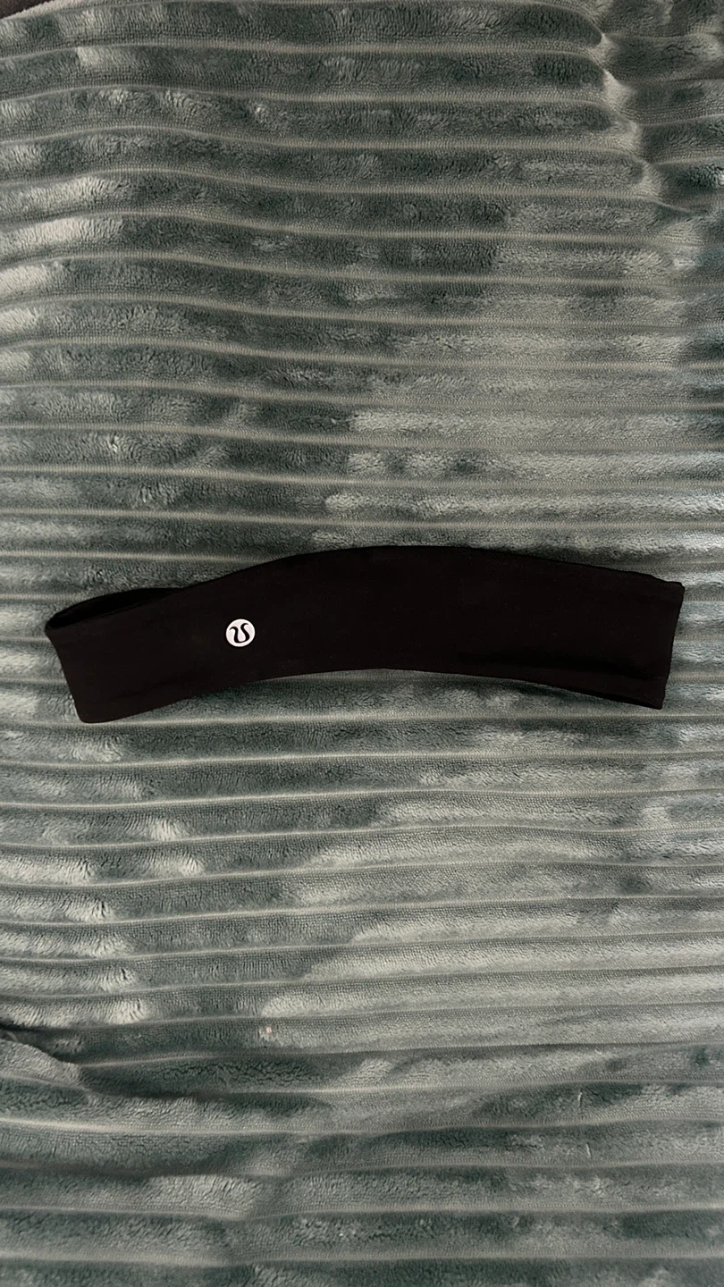 Lululemon Black Headband