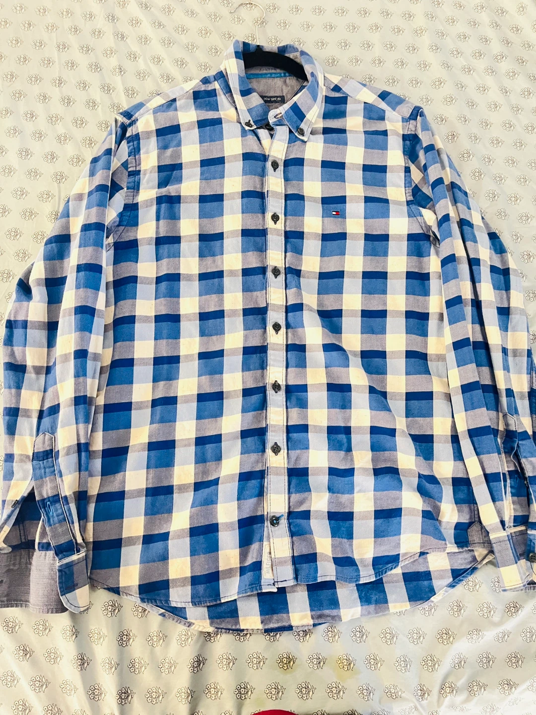 Tommy Hilfiger Men's Blue Plaid Button-Down Shirt - New York Fit