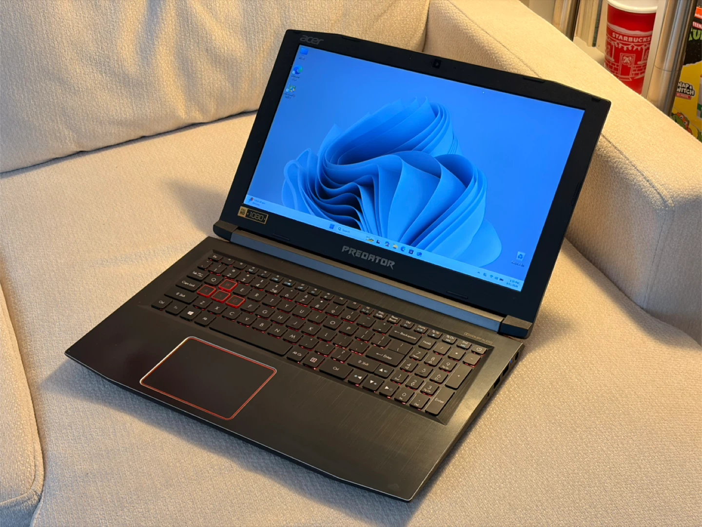 Acer Predator G3-571 Gaming Laptop - i7 / 16GB / SSD / GTX 1060