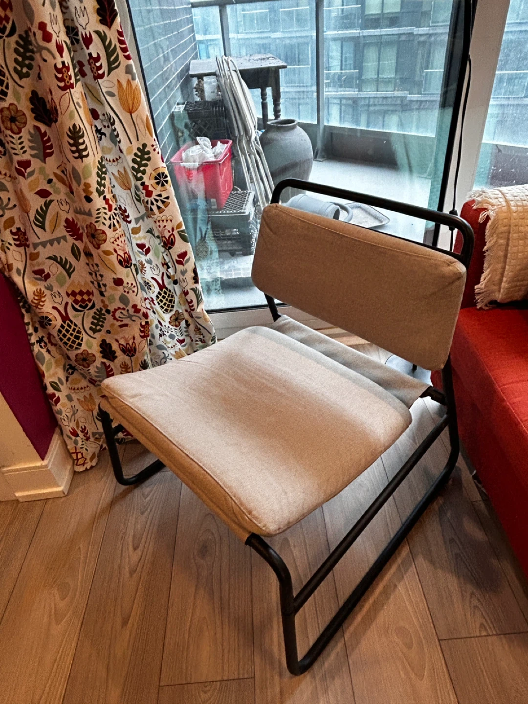 2 x IKEA linneback chairs - photo 4