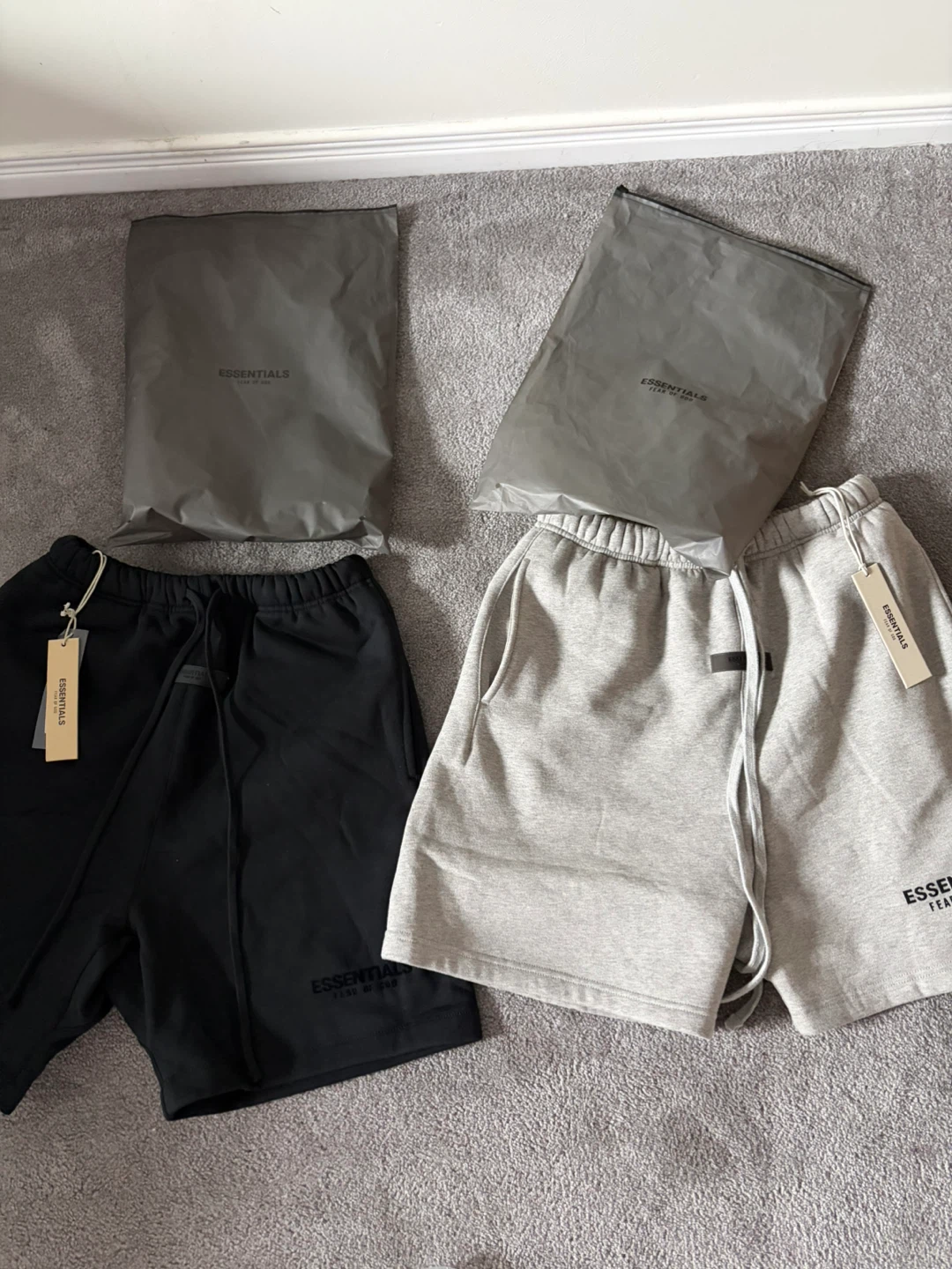 Essentials Fear of God Sweat Shorts