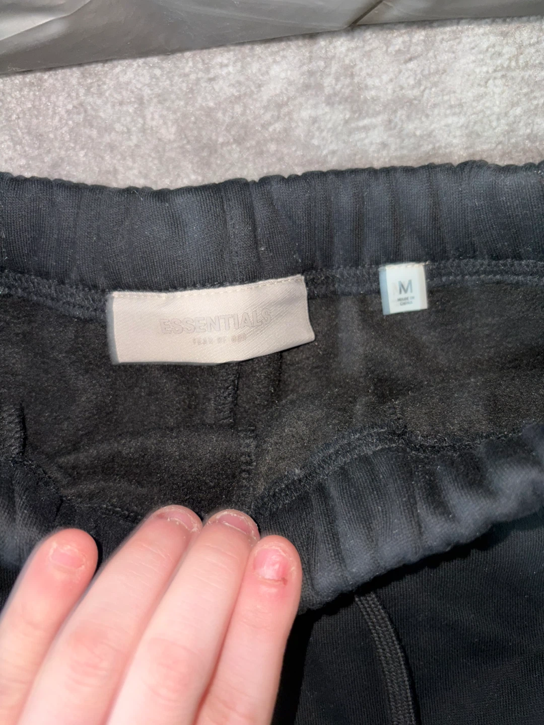 Essentials Fear of God Sweat Shorts - photo 3