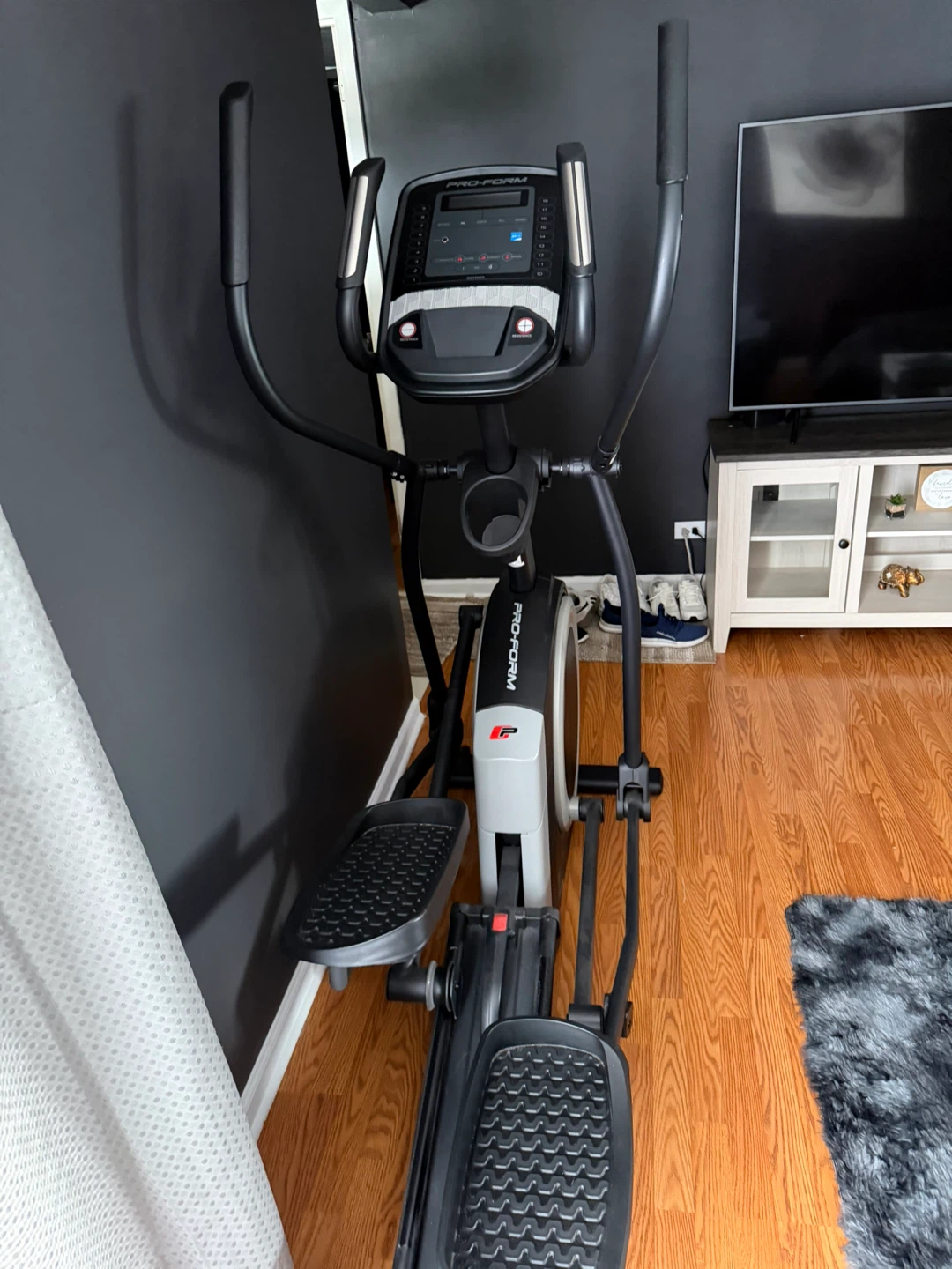 ProForm Elliptical Trainer - photo 2