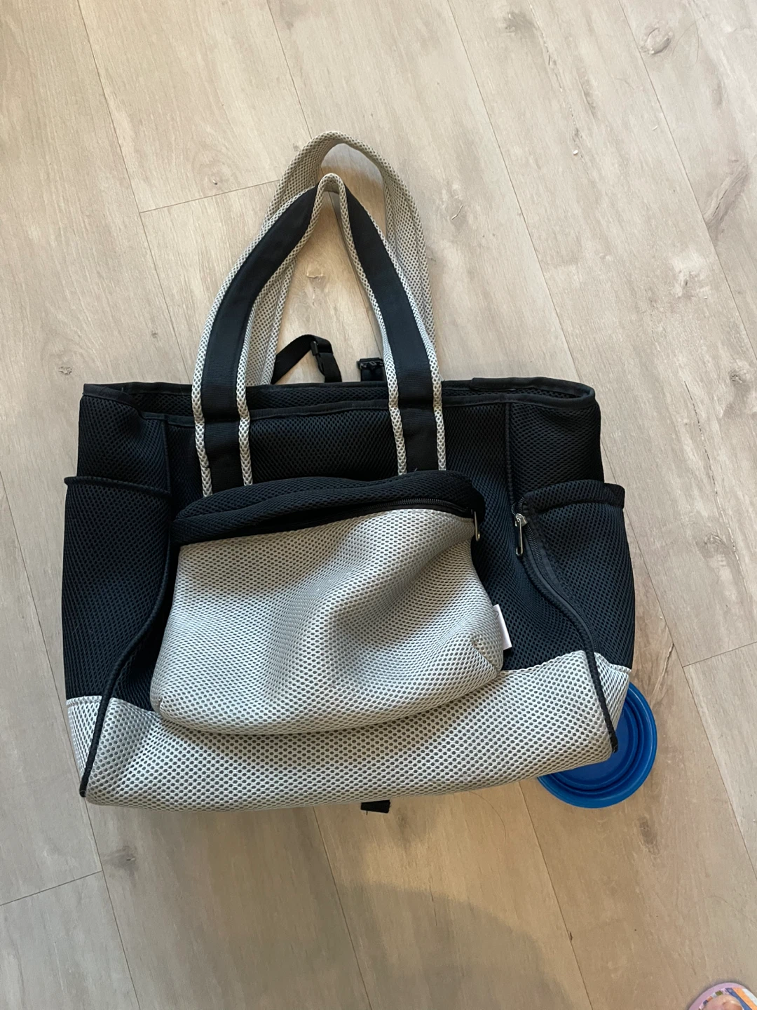 Black and Grey Pet Carrier Bag - photo 2