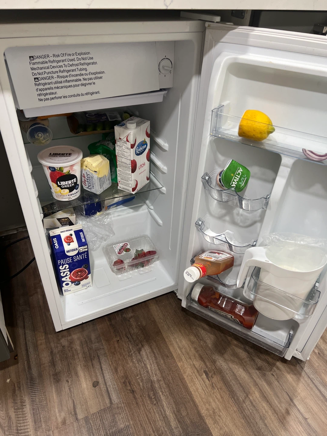 Galanz White Mini Fridge - photo 2