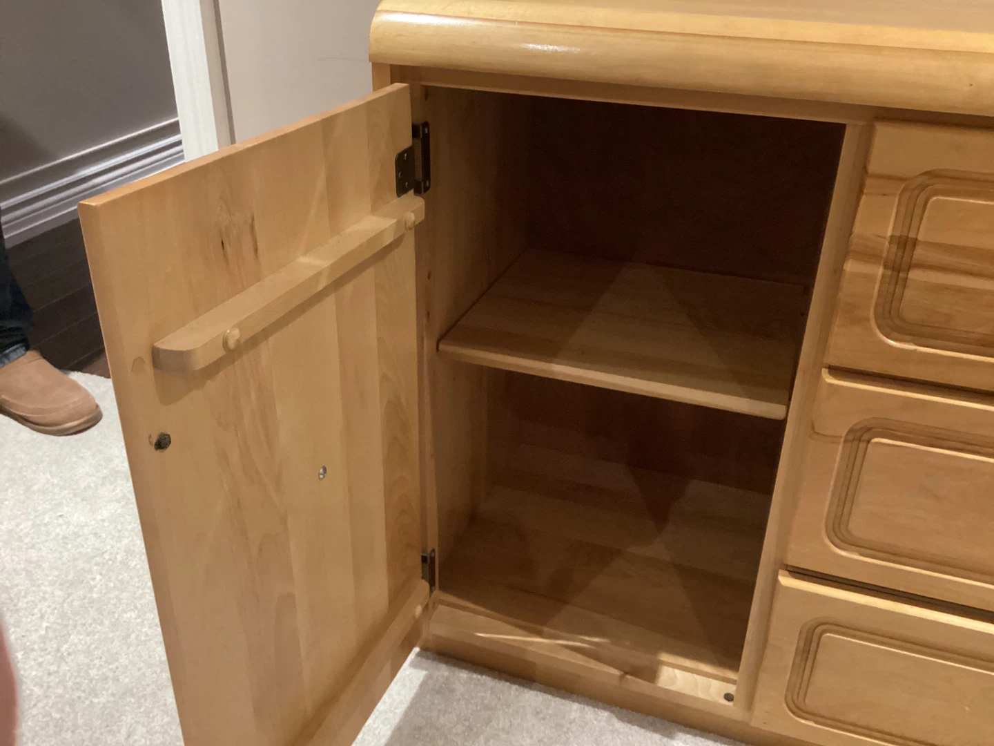 Wooden Dresser with 3 Drawers and Cabinet - photo 4