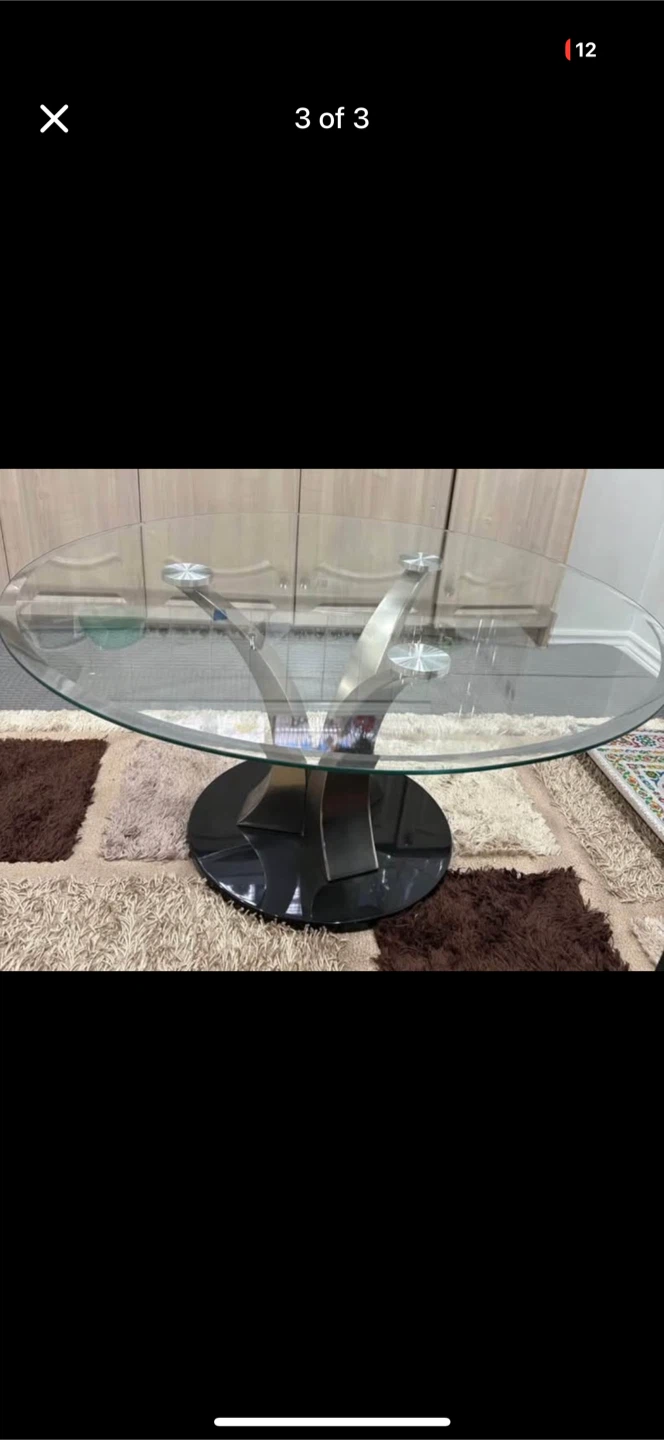Glass Top Coffee Table $100 - photo 3